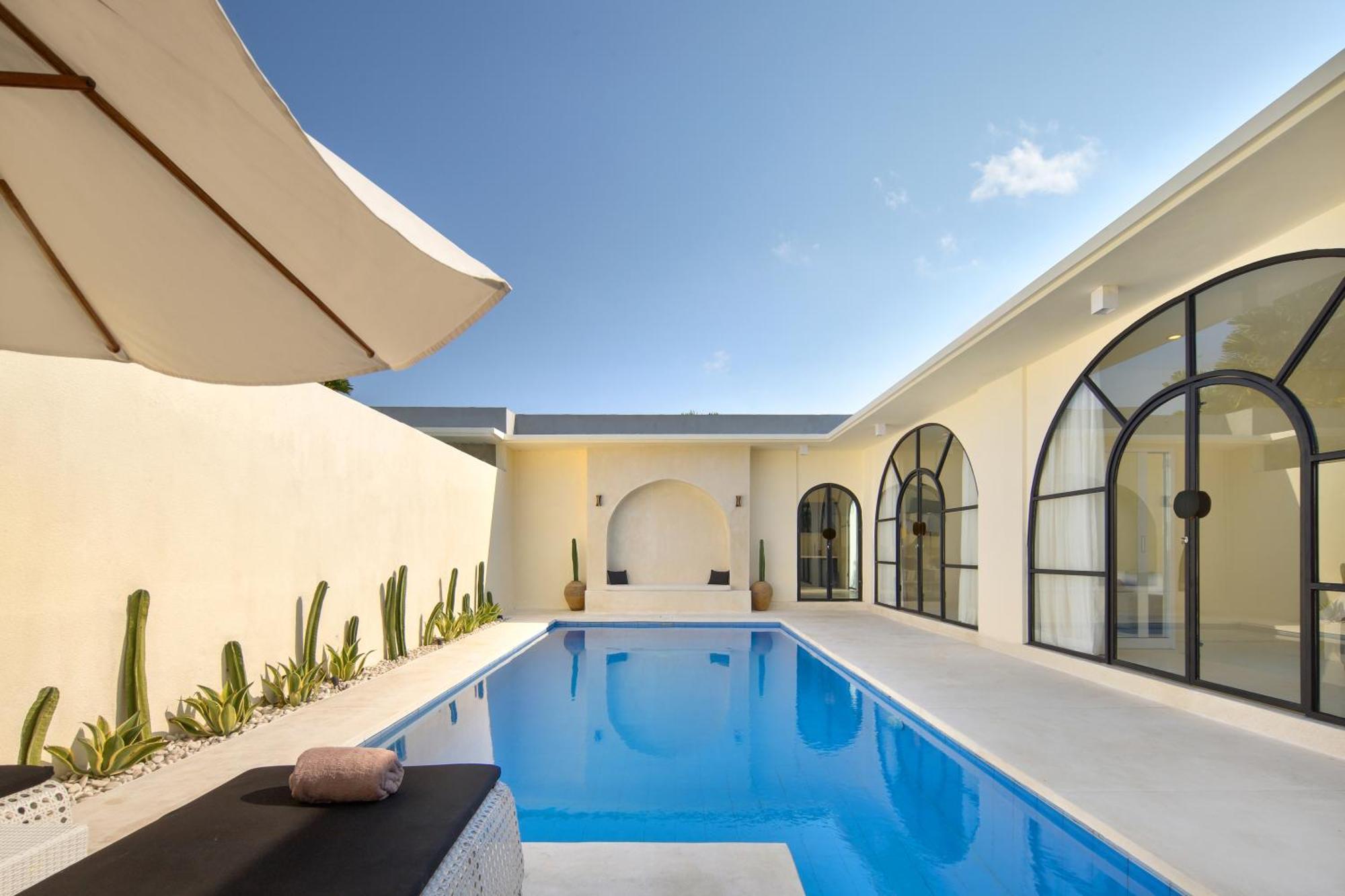 The Grand Daha Luxury Villa *