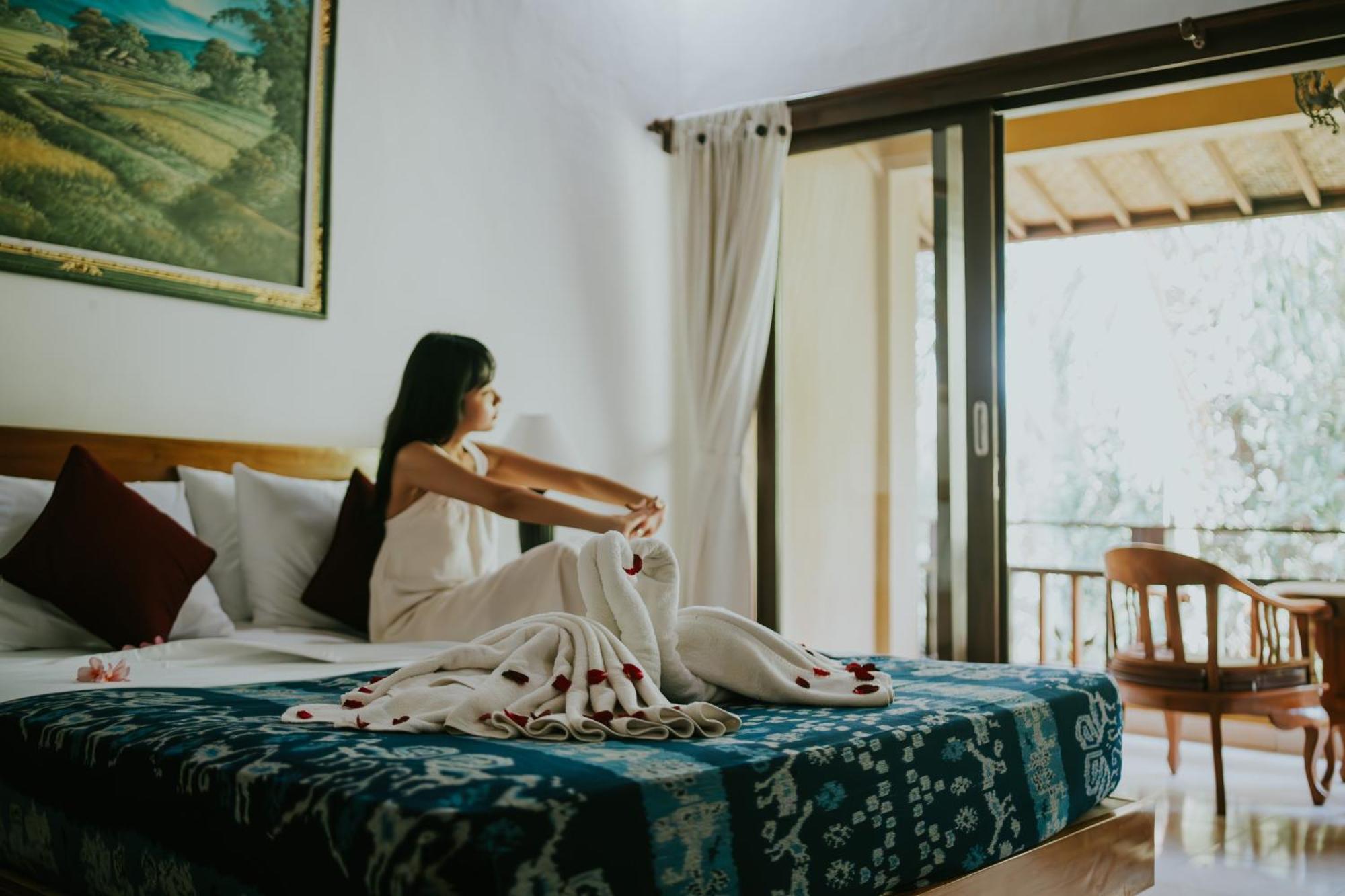 Jati 3 And Ubud (Bali)