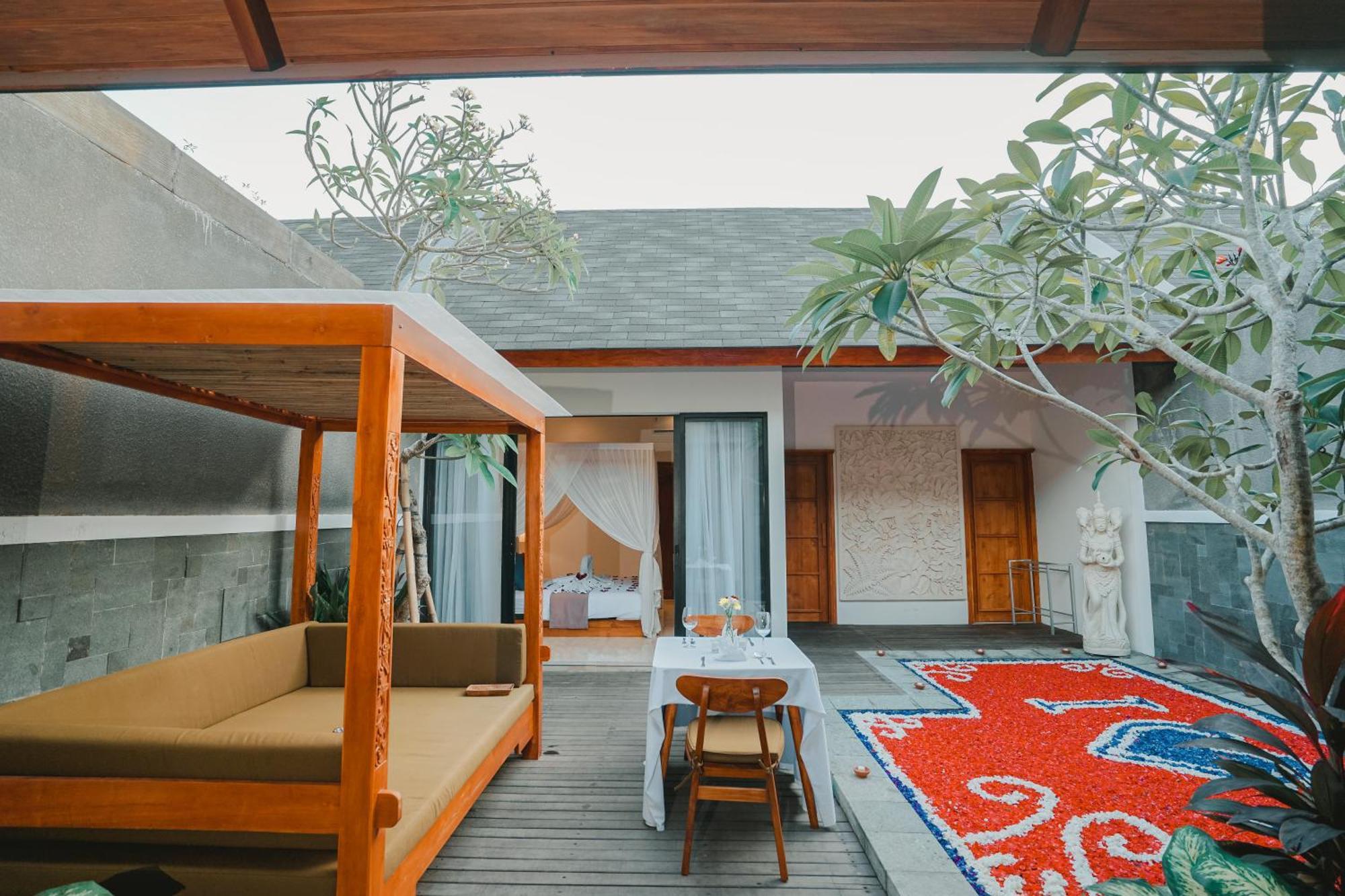 Bulan Bali Villa Jimbaran (Bali)