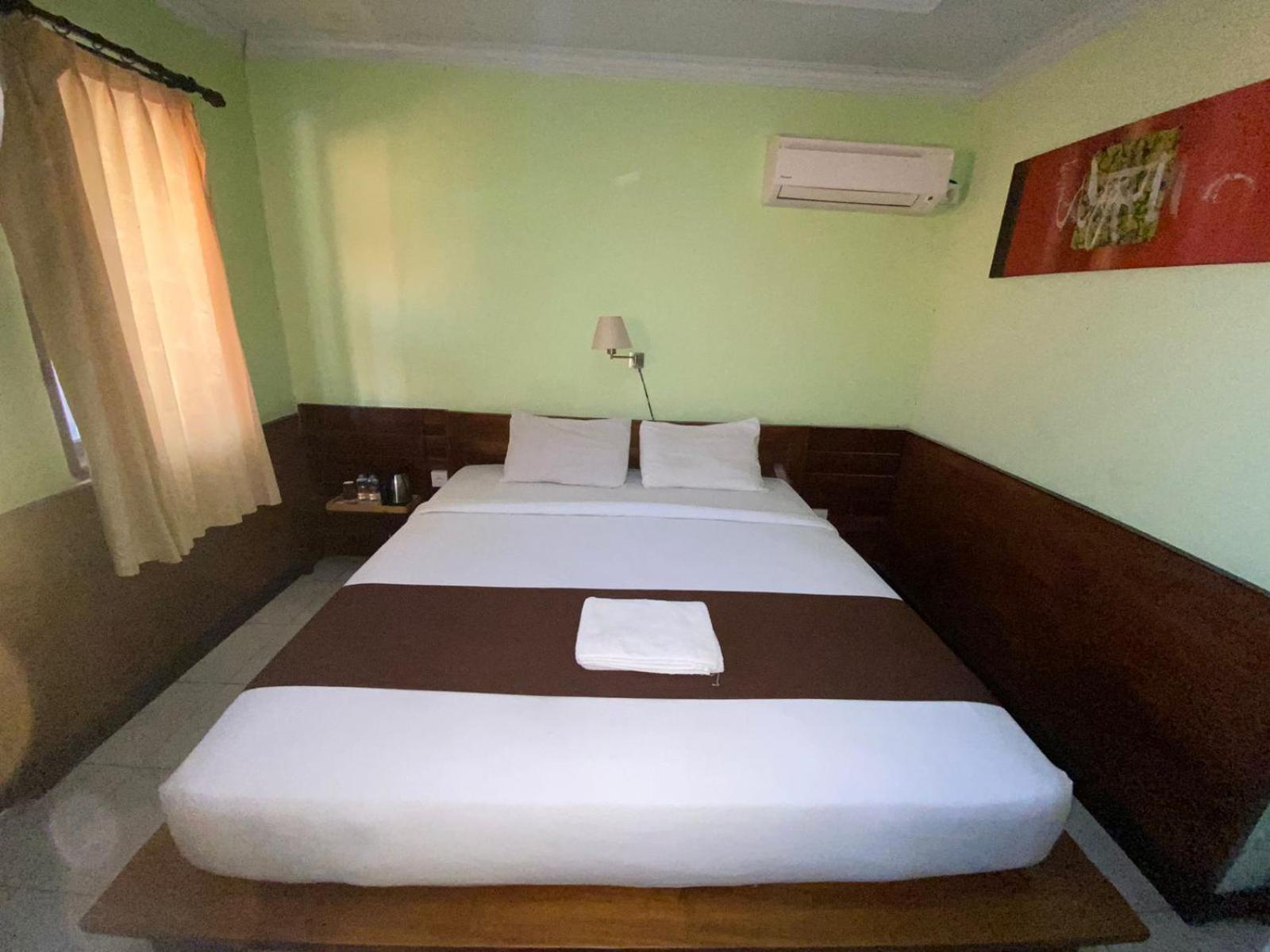 Hotel Dedy 2*
