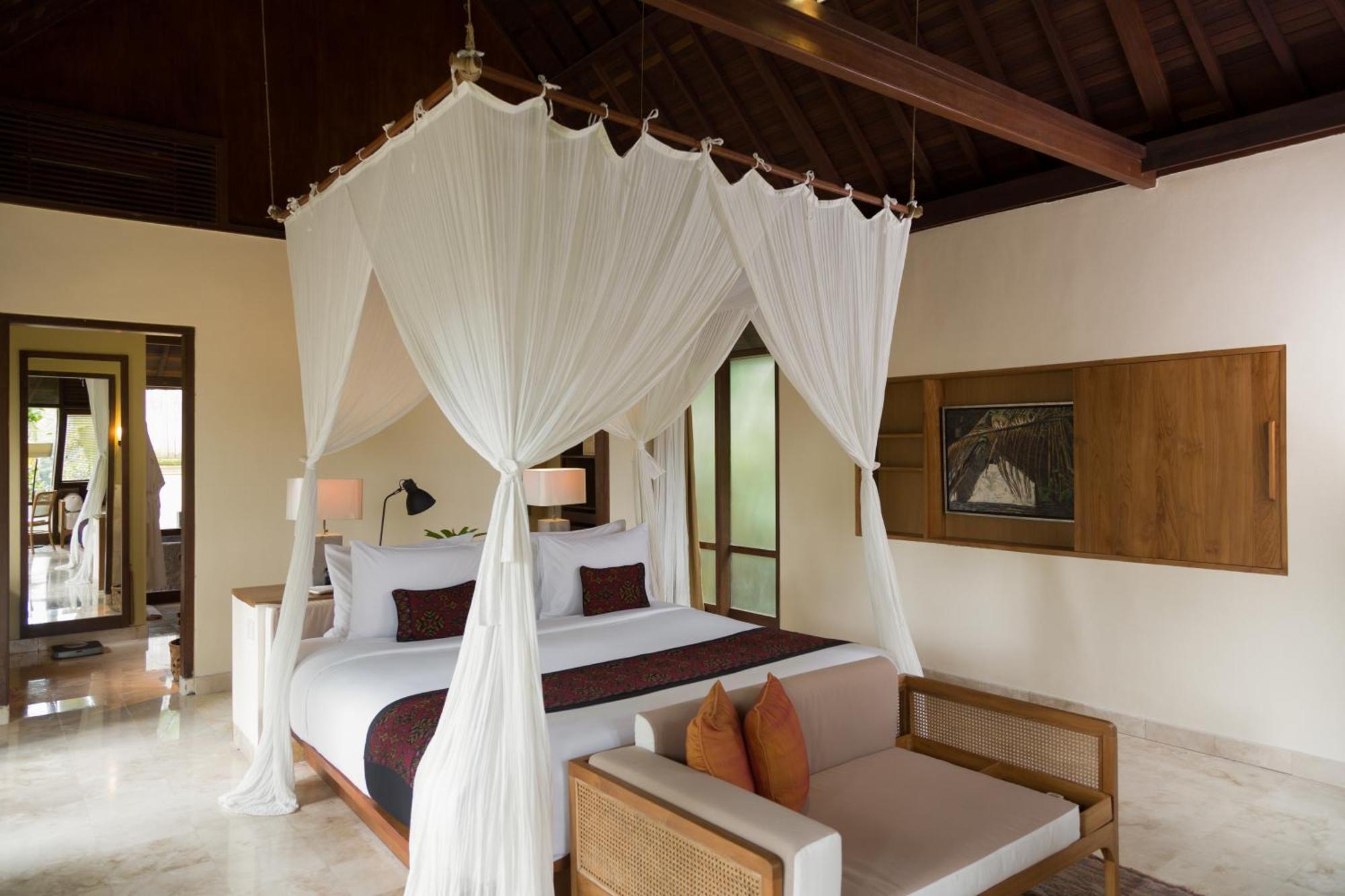 Komaneka At Tanggayuda Resor 5*