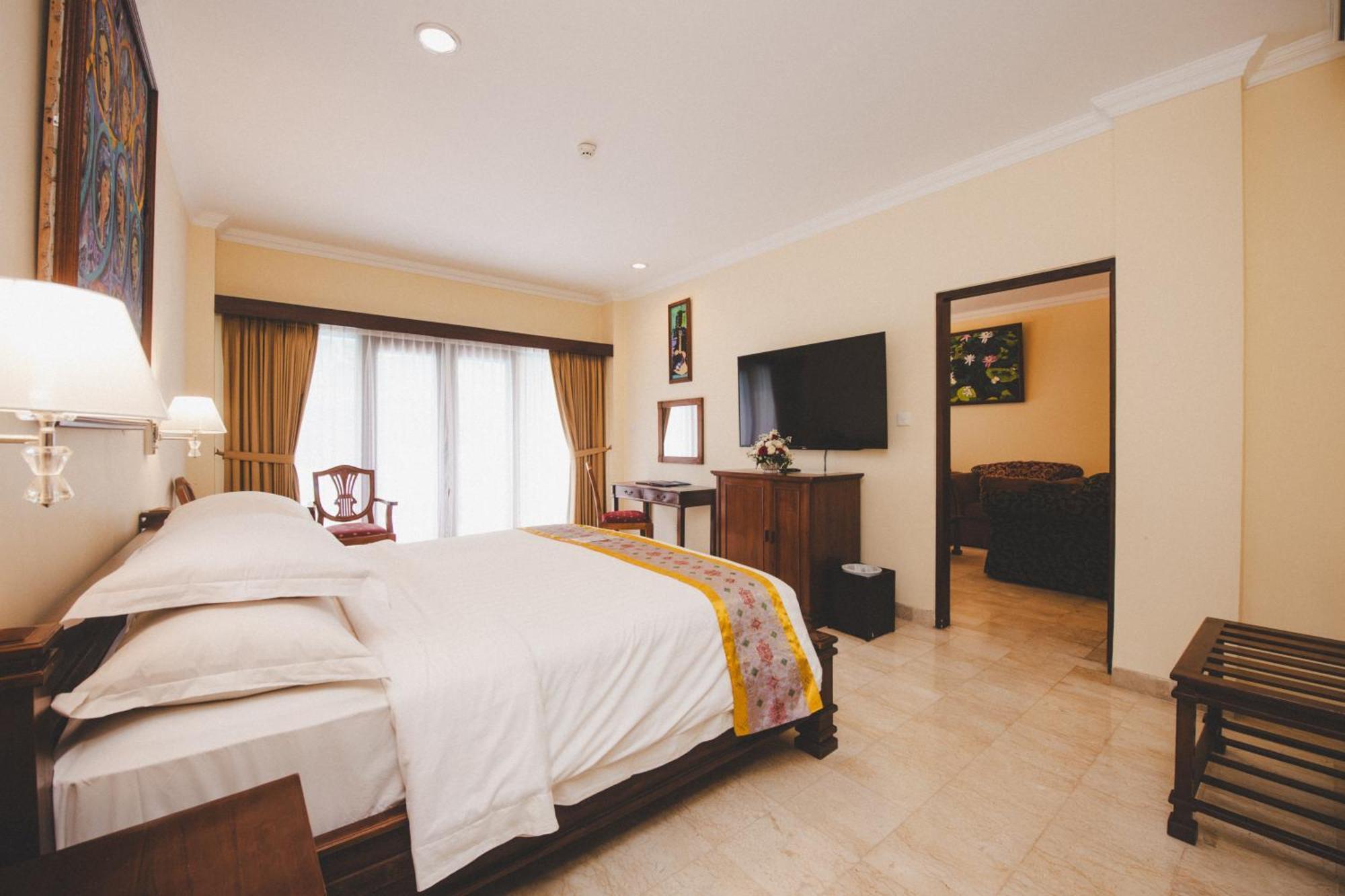 Hotel Kumala Pantai