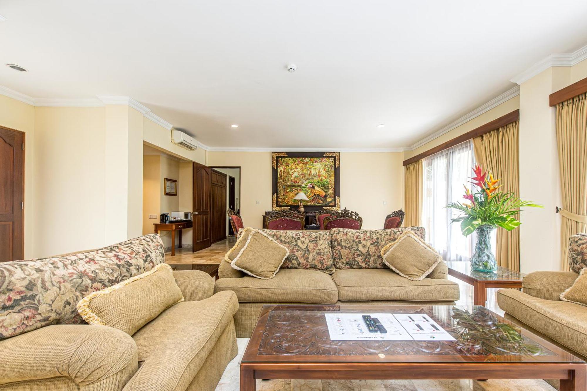 Hotel Kumala Pantai