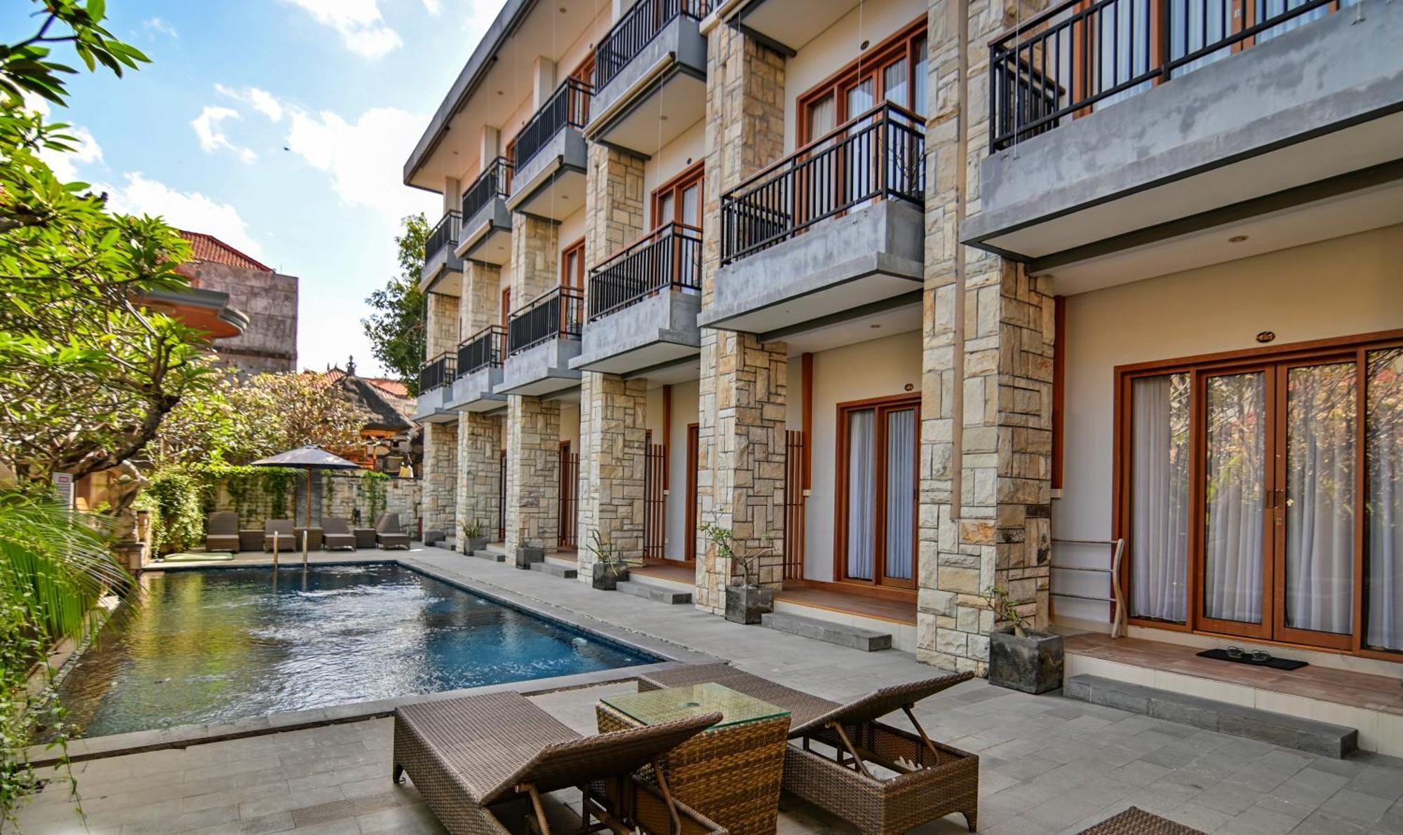 Satriya 3* Kuta (Bali)