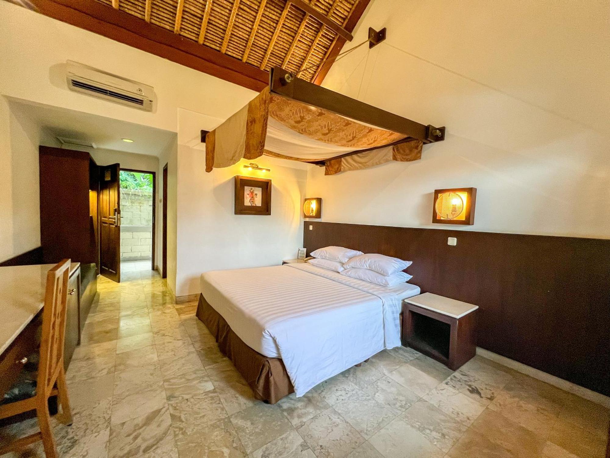The Lagoon Bali Pool And Hotel Legian (Bali)