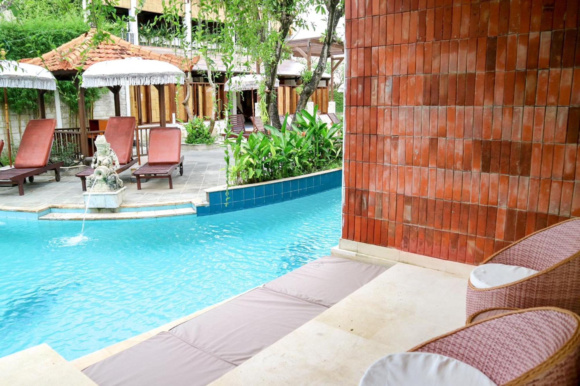 Hotel The Lagoon Bali Pool And Legian (Bali)