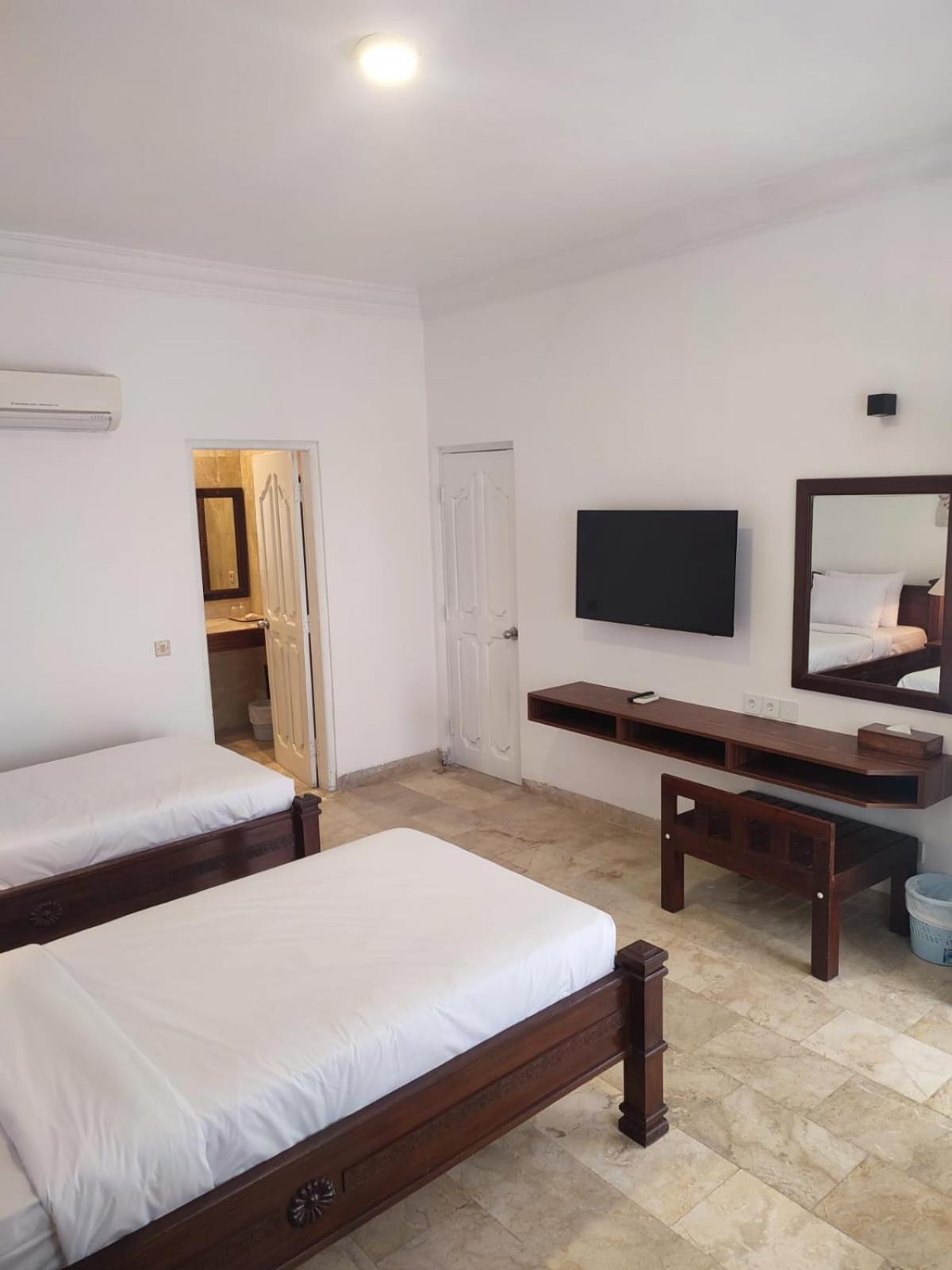 Sari Bunga Kuta Bali Hotel