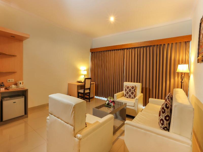 Puri Saron Hotel