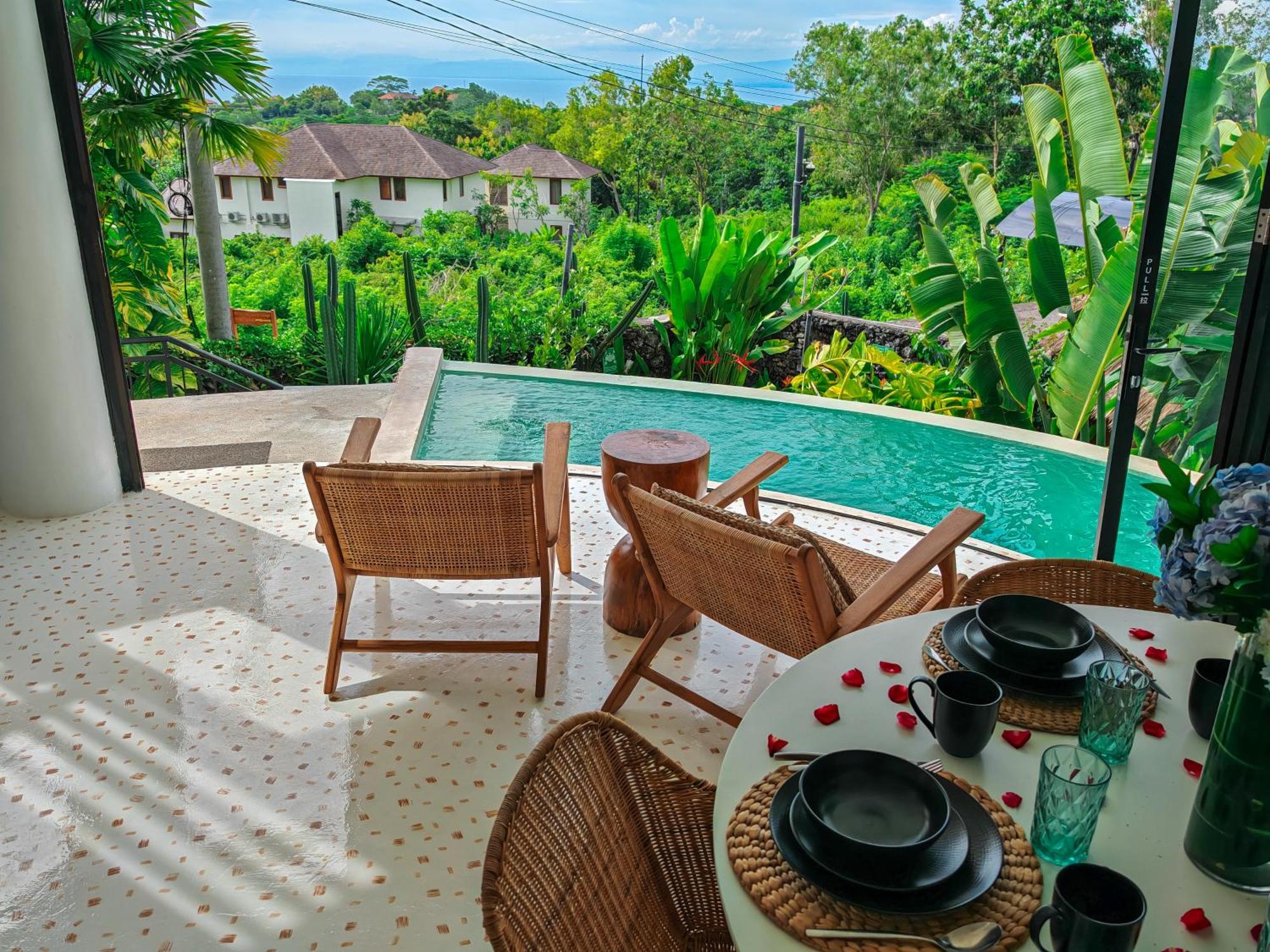 Villa Hillstone Luxury Village *