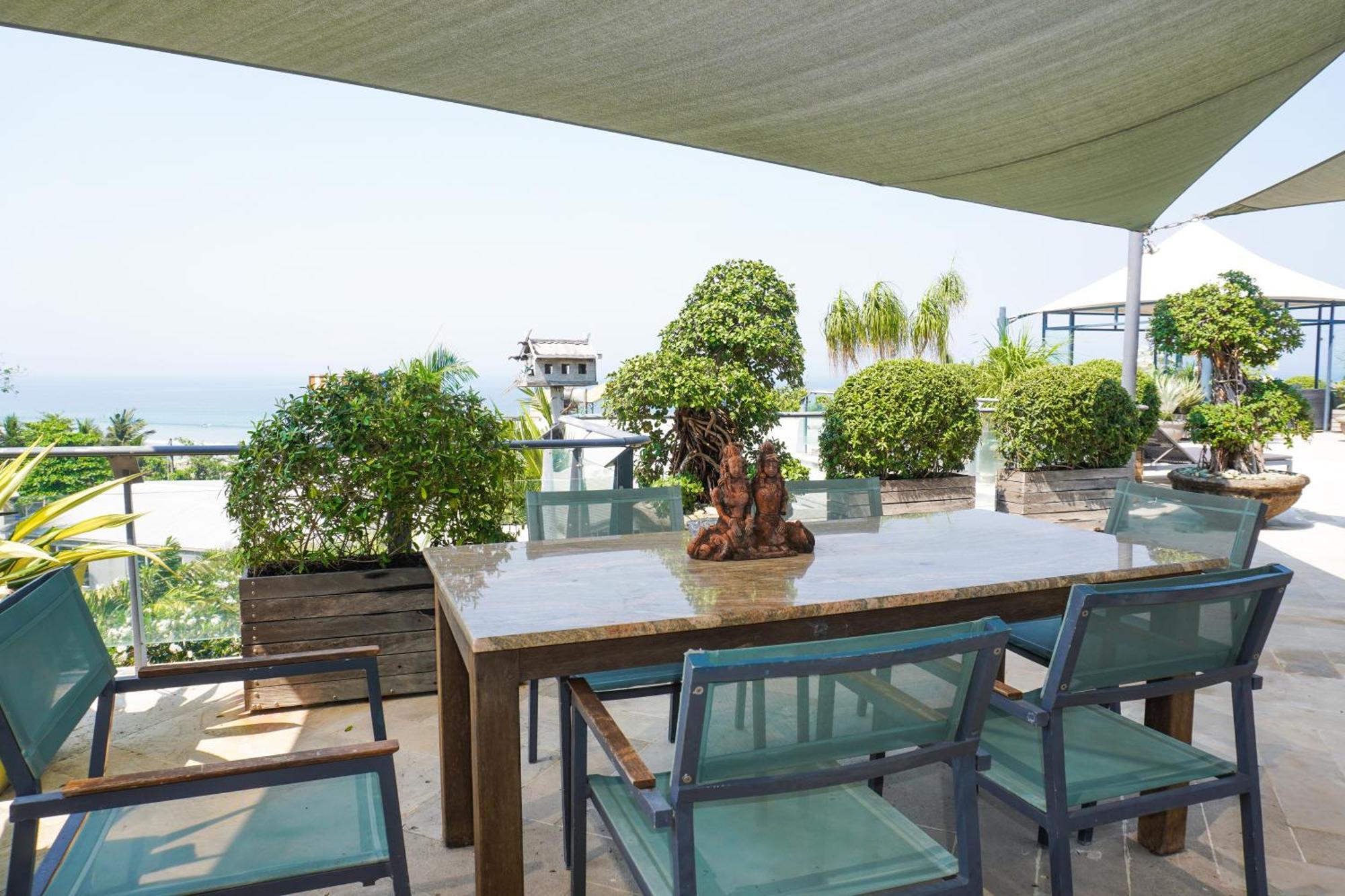 Hotel Furamaxclusive Ocean Beach Seminyak Bali 5*