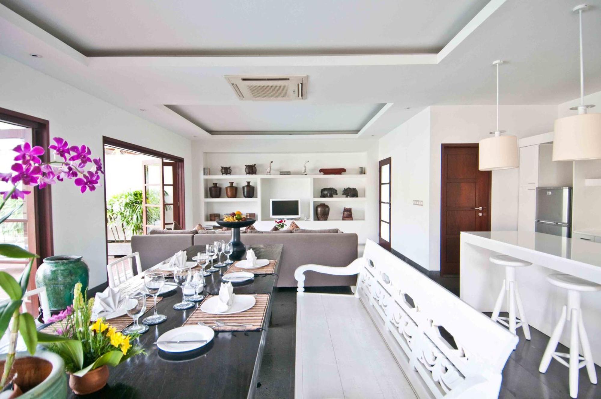 Villa Nunia Boutique *