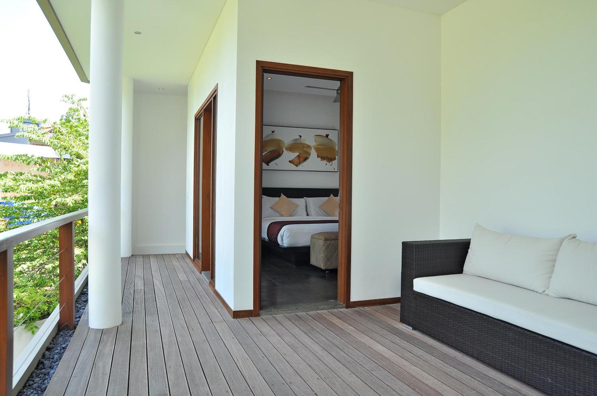 La Sirena By Nagisa Bali Villa