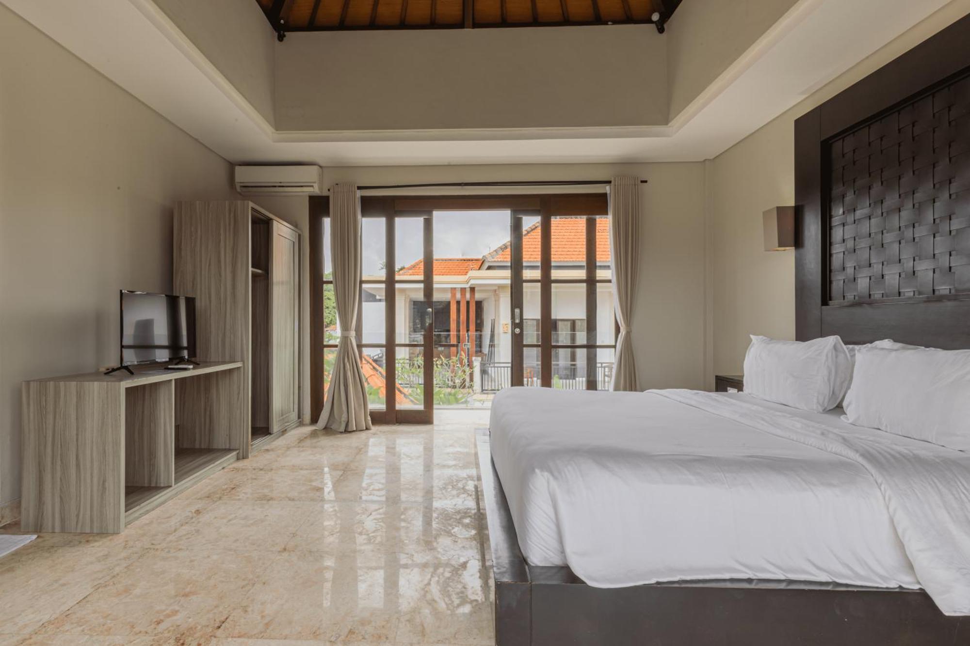 Villa Harmony - *