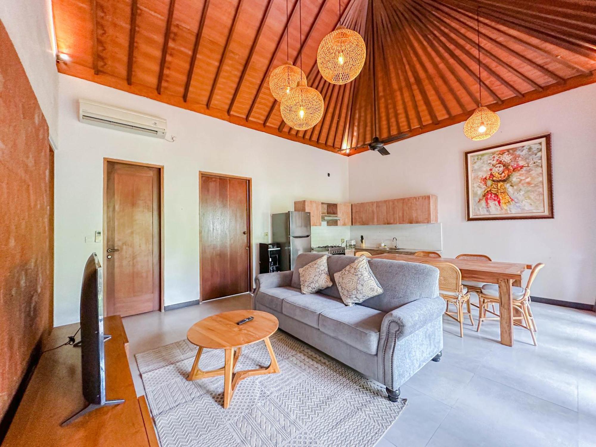 Kakul Villas & Suites