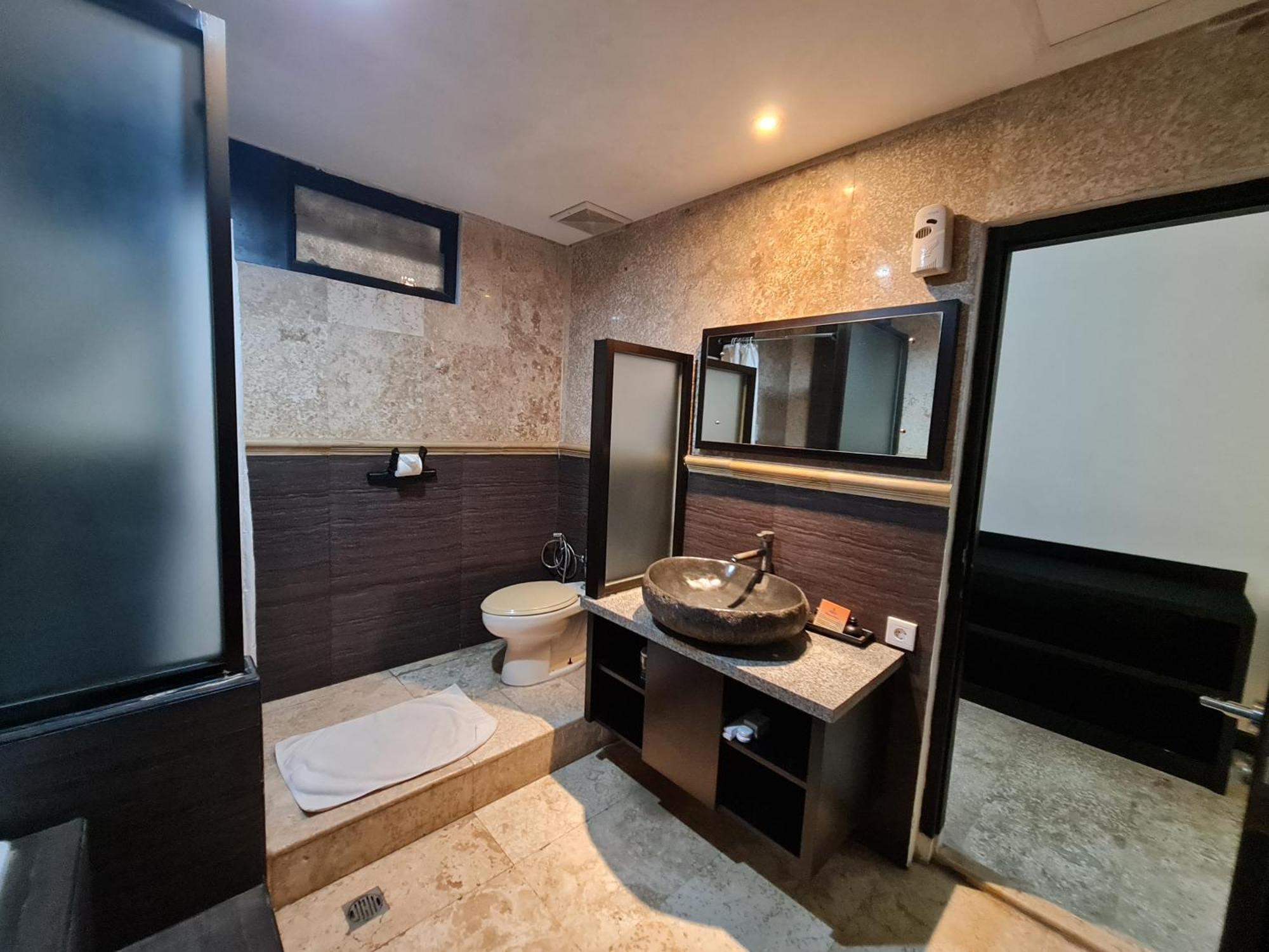 Satriya 3*