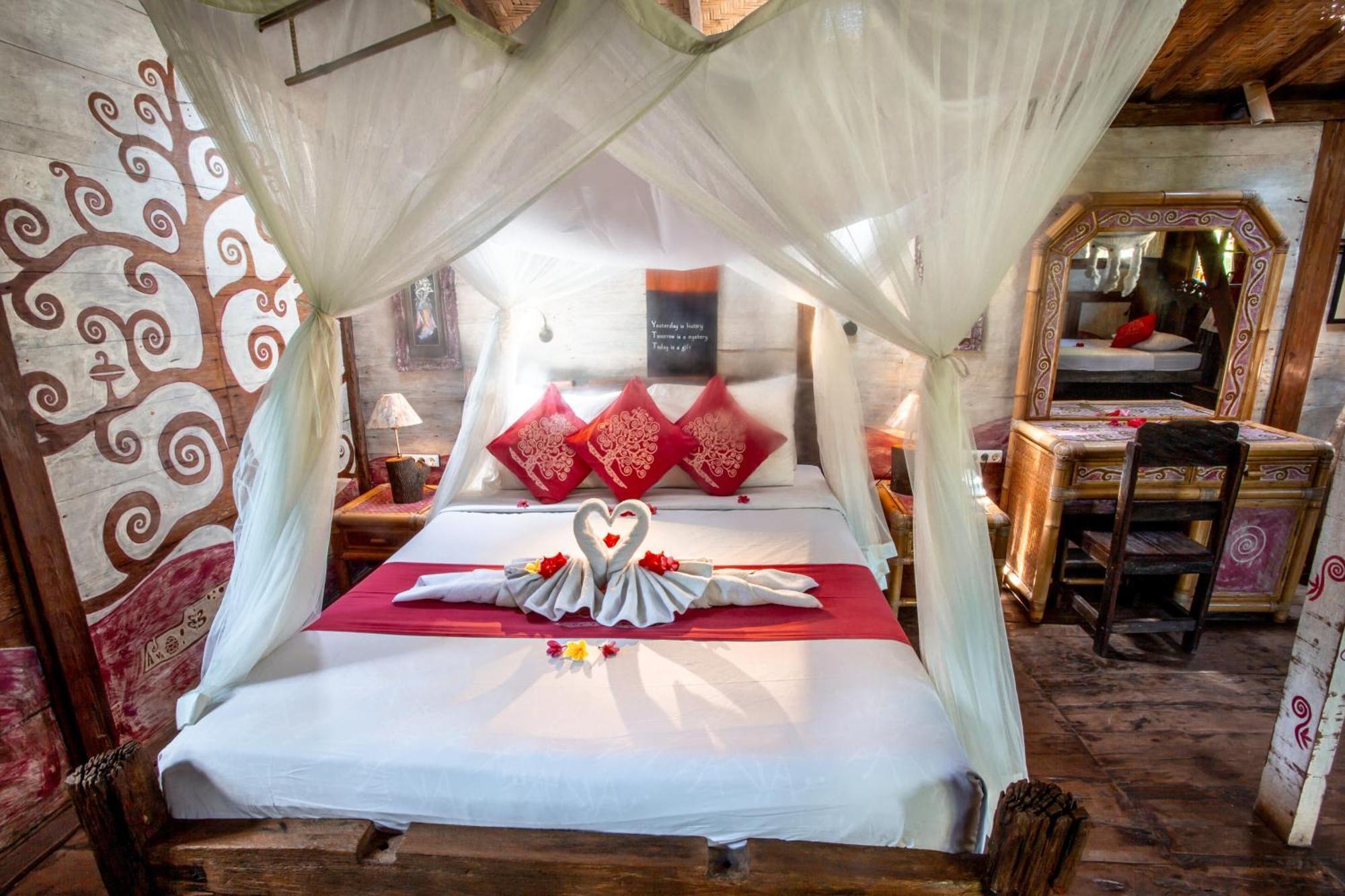 Holiday park Swasti Eco 4*