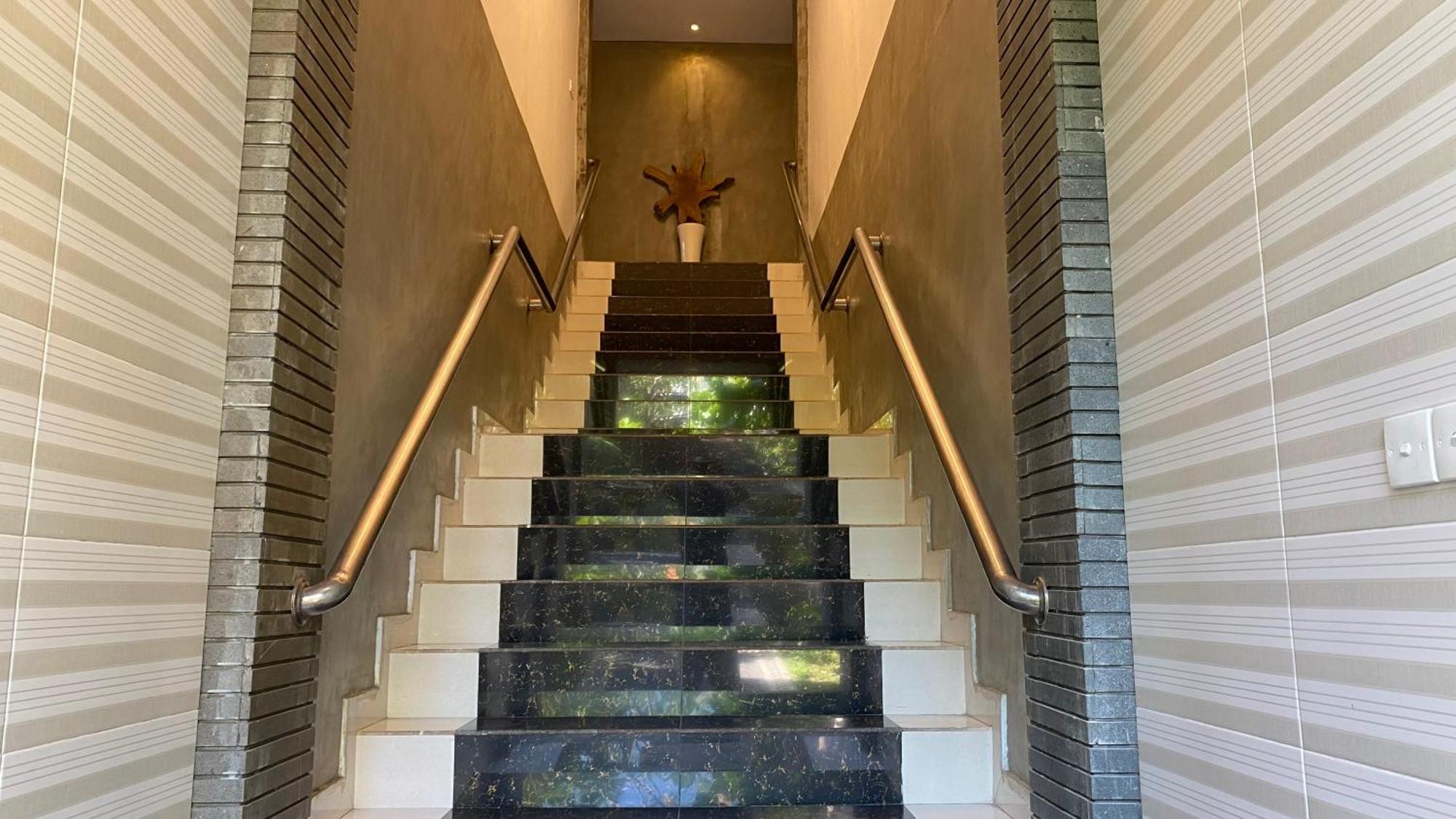 Sandat Hotel Legian (Bali)