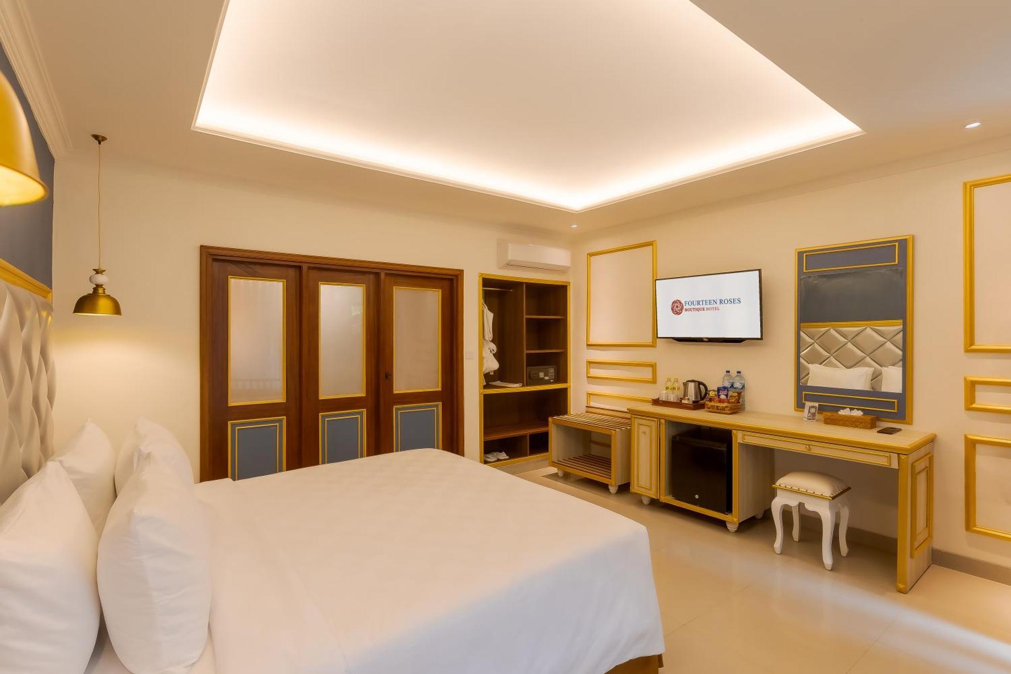 Hotel Fourteen Roses Boutique Hotel, Kuta 4*