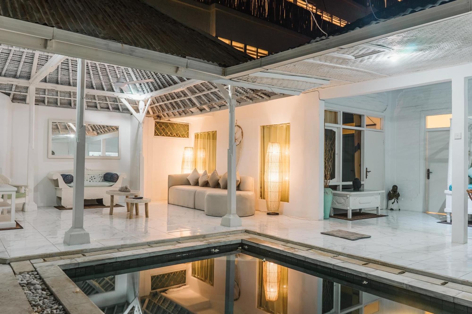 Modern 3br Villa, 4min To Double Six Beach, Pool Villa *