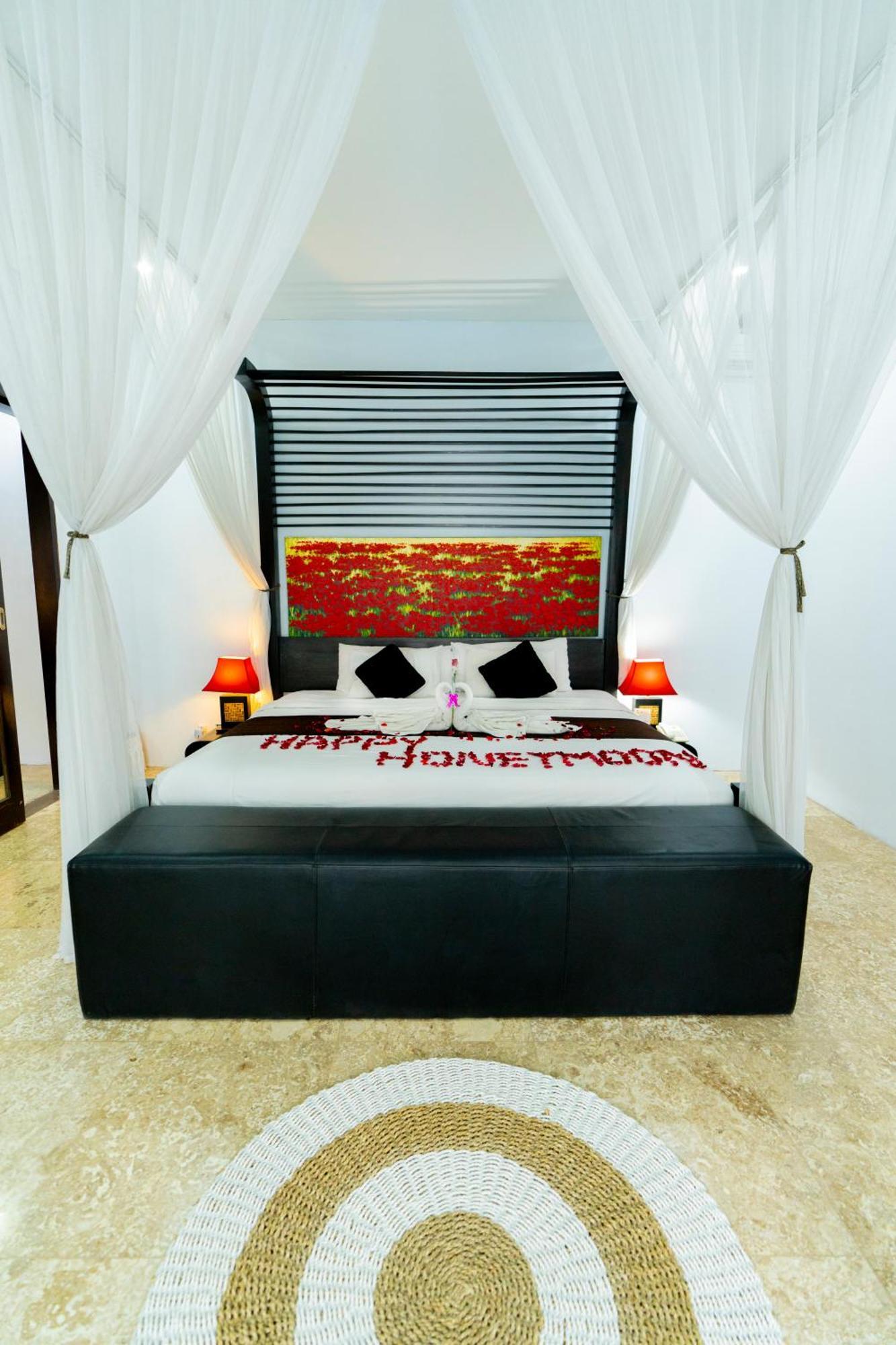 Bali & Villa *