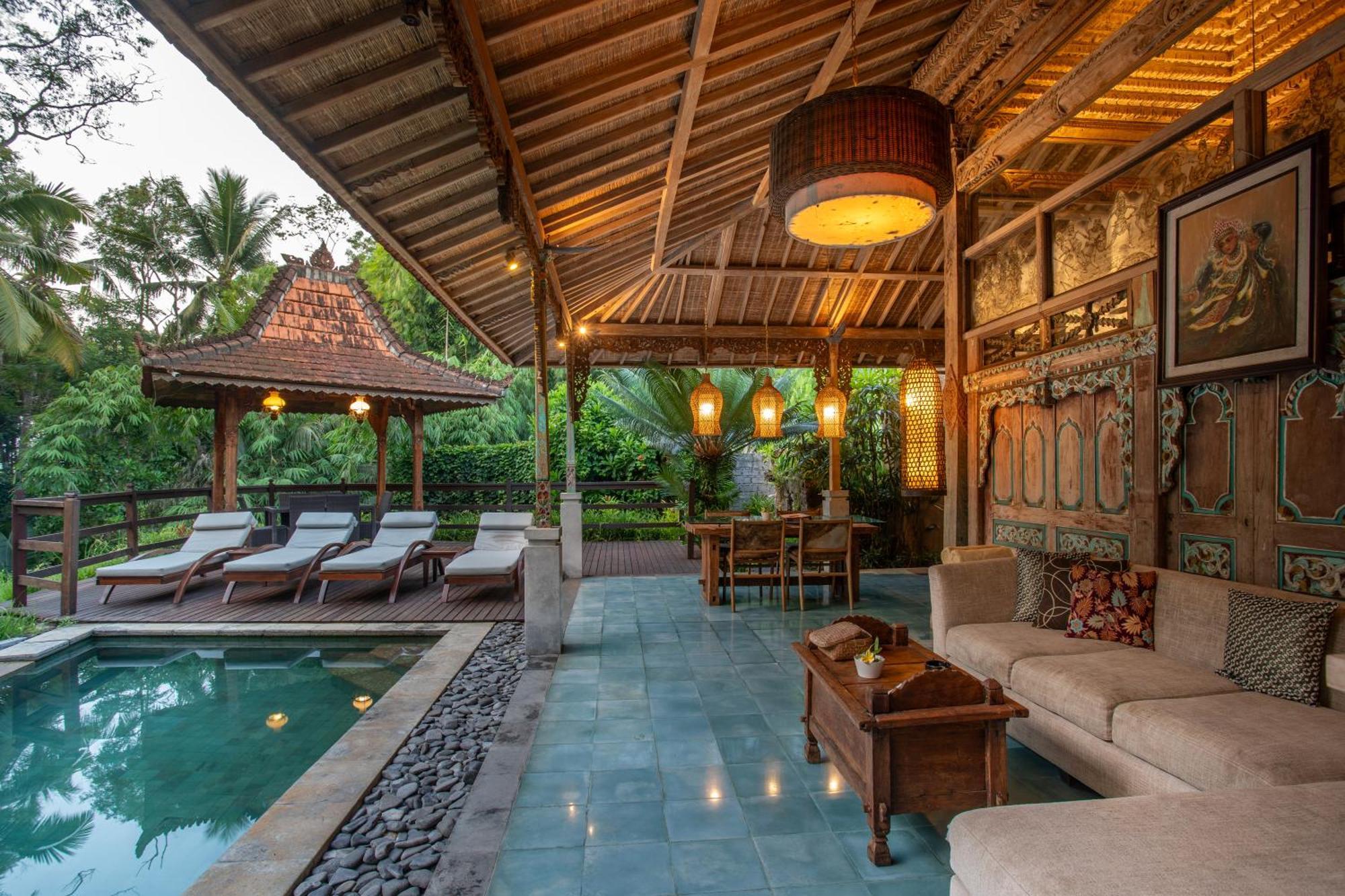 Holiday park Aryaswara