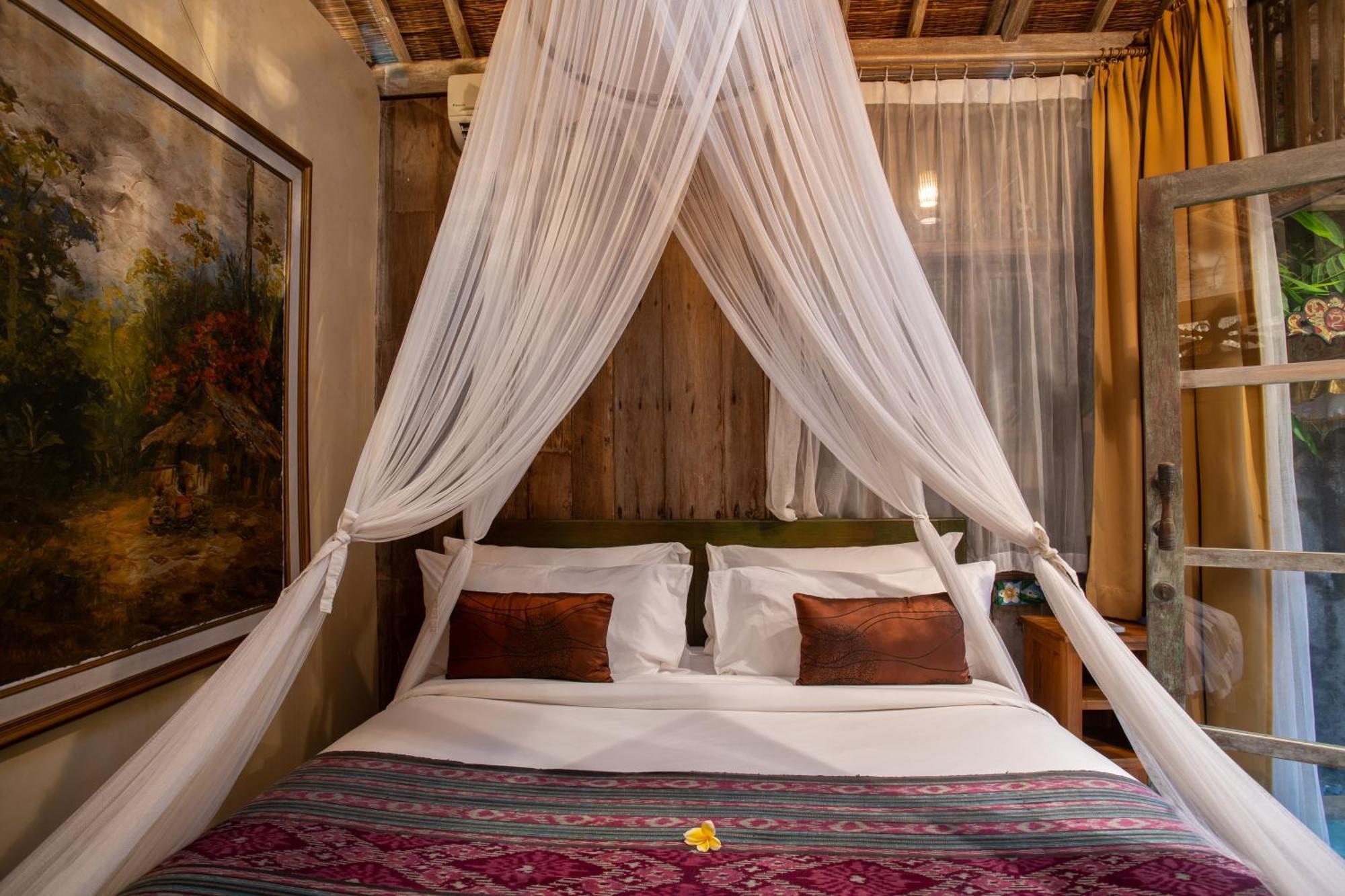 Aryaswara Holiday park 3*