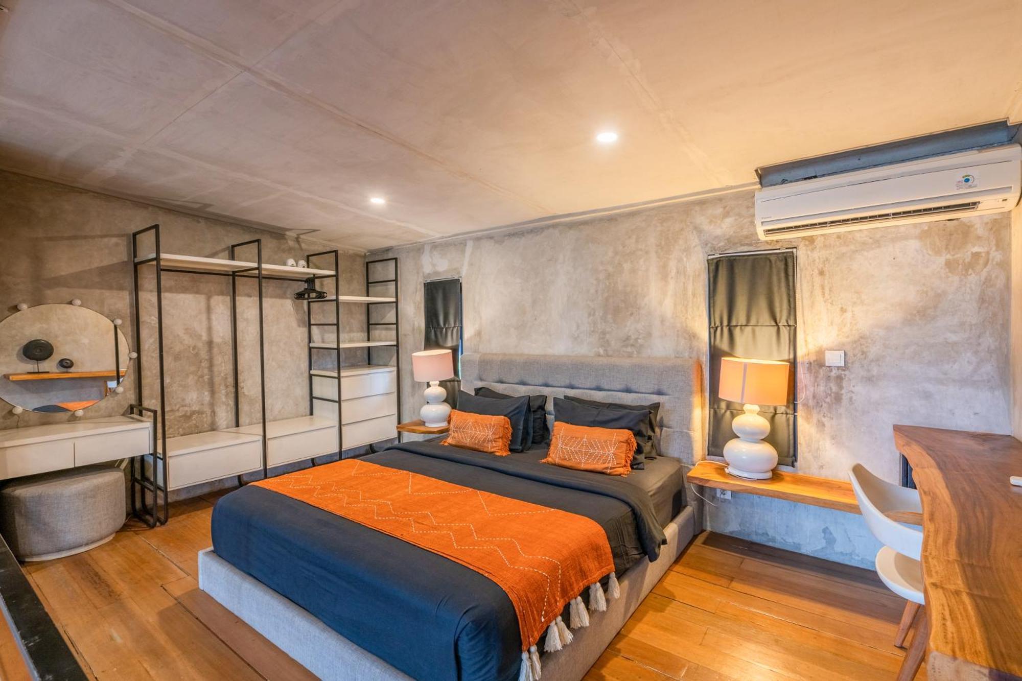 Berawa Loft By Betterplace Canggu (Bali)