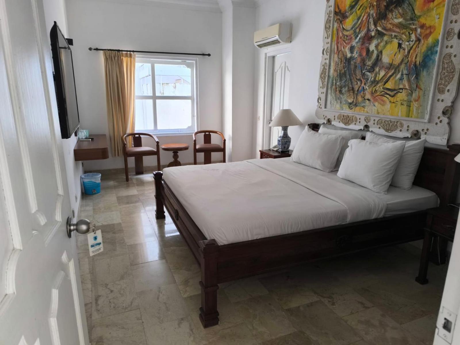 Hotel Sari Bunga Kuta Bali 3*