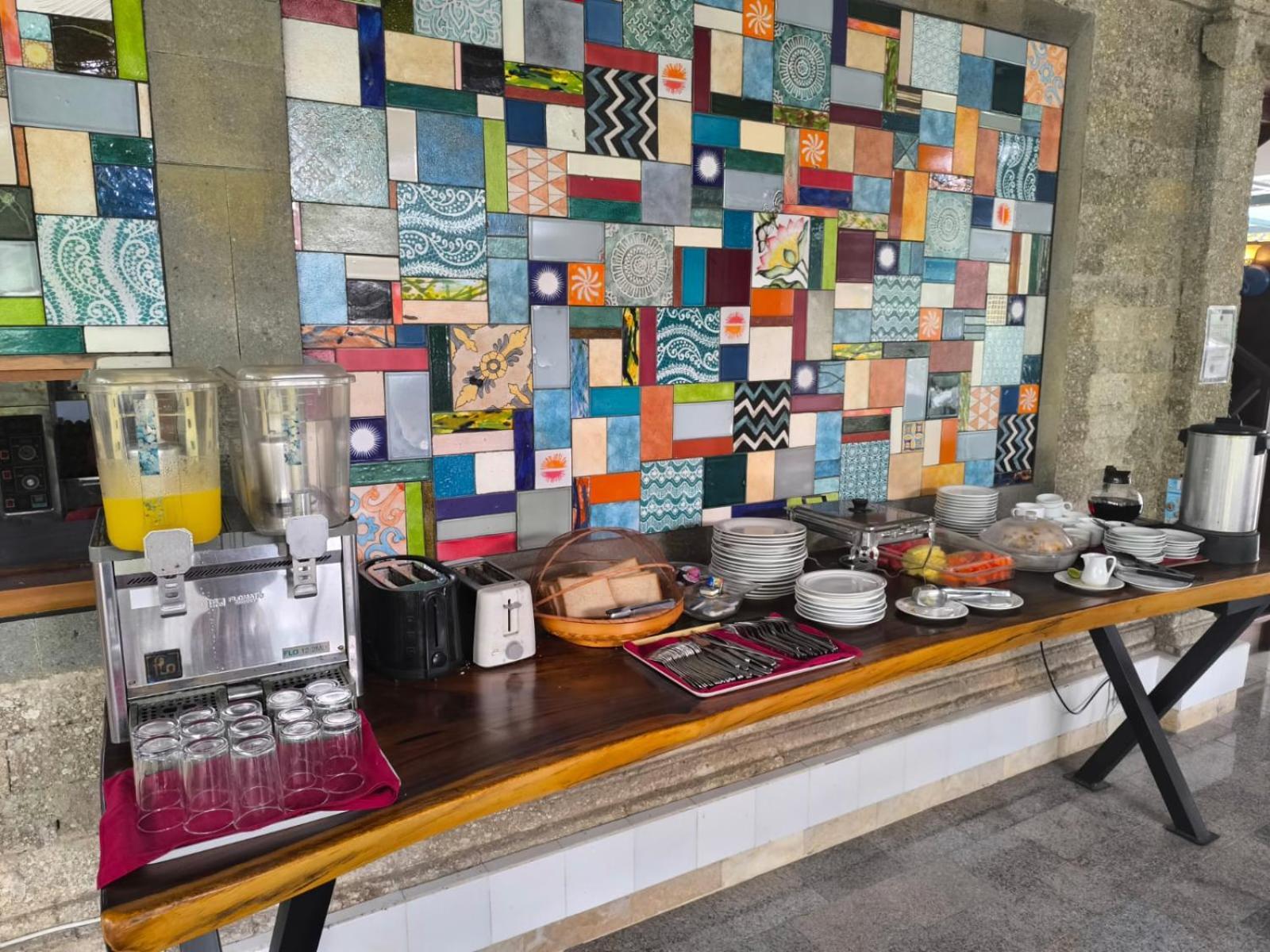 Hotel Sari Bunga Kuta Bali 3*