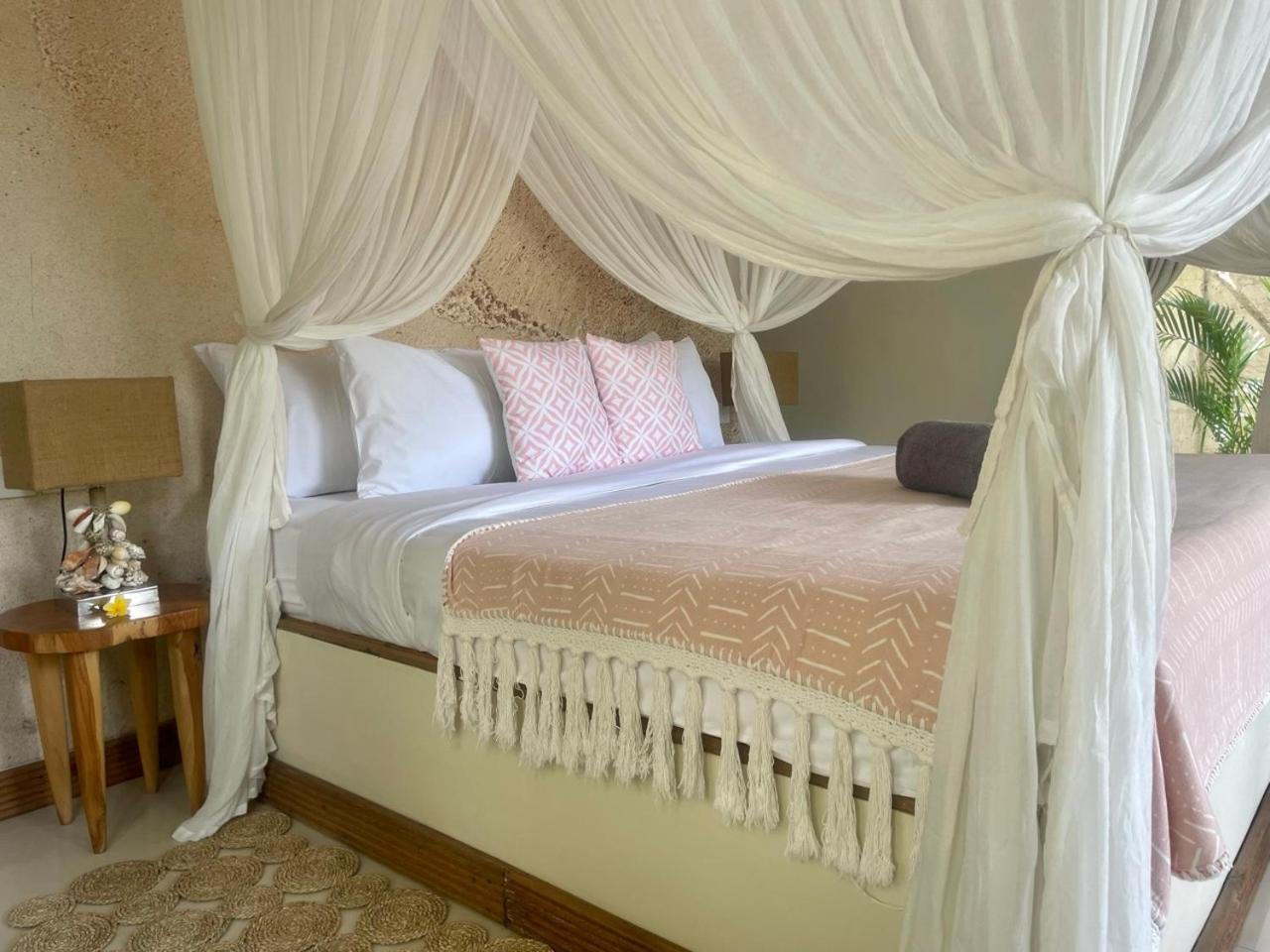Incense Impossible Beach-adults Only 3* Uluwatu (Bali)