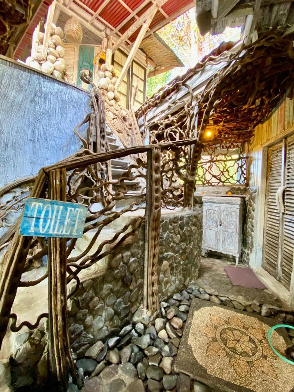 Funky Place * Lovina (Bali)
