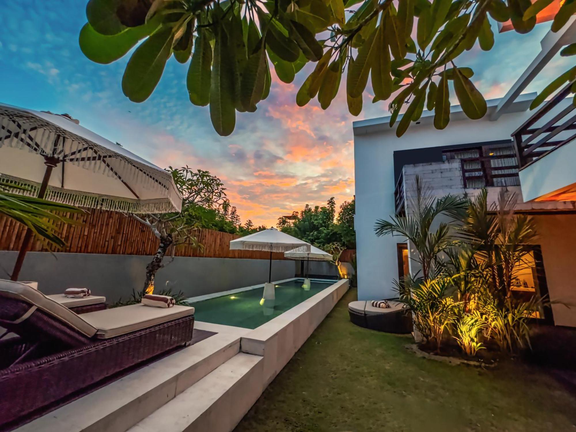 Skyfall Luxury Beach Villa