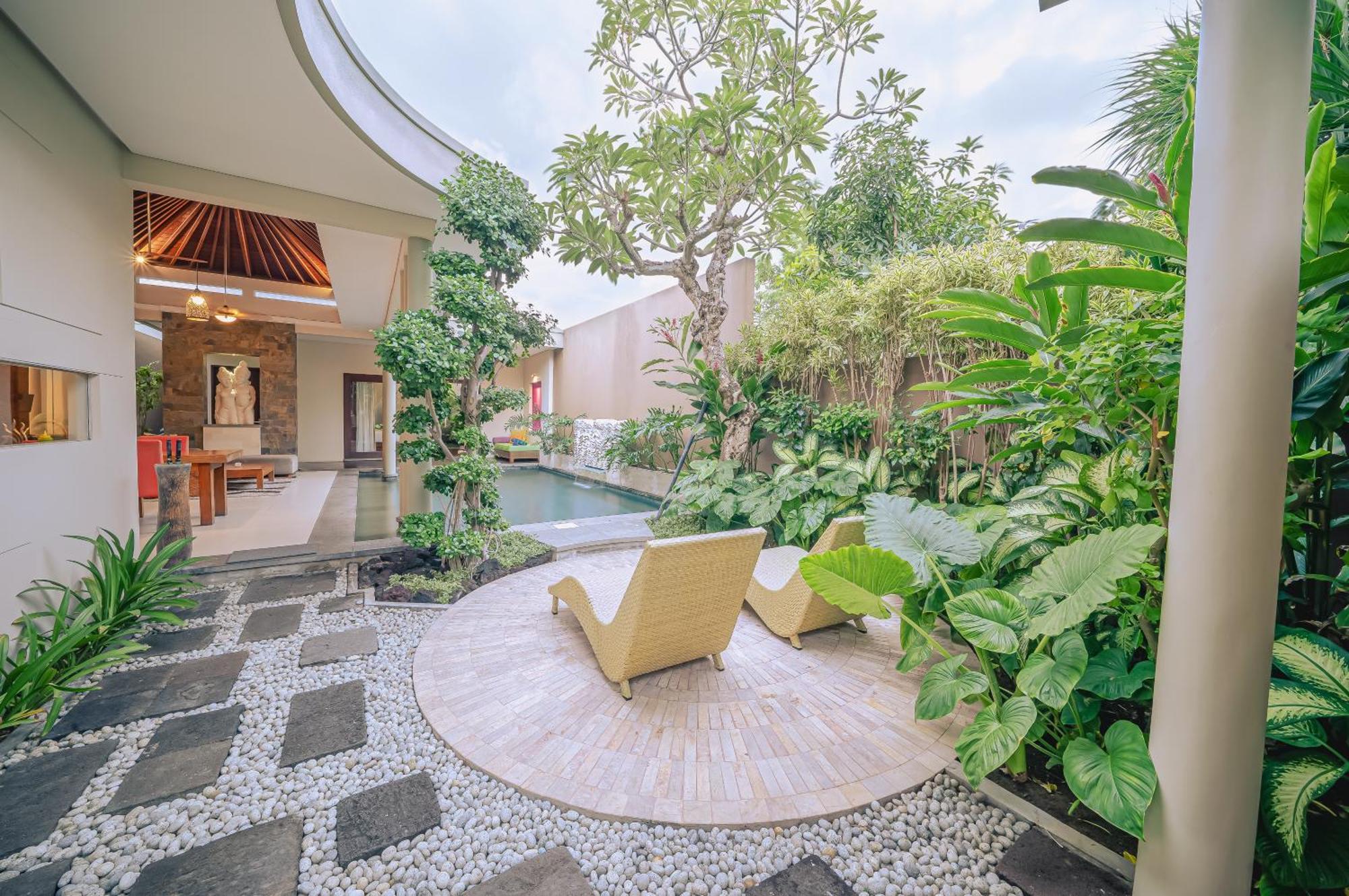 The Kasih & Villa