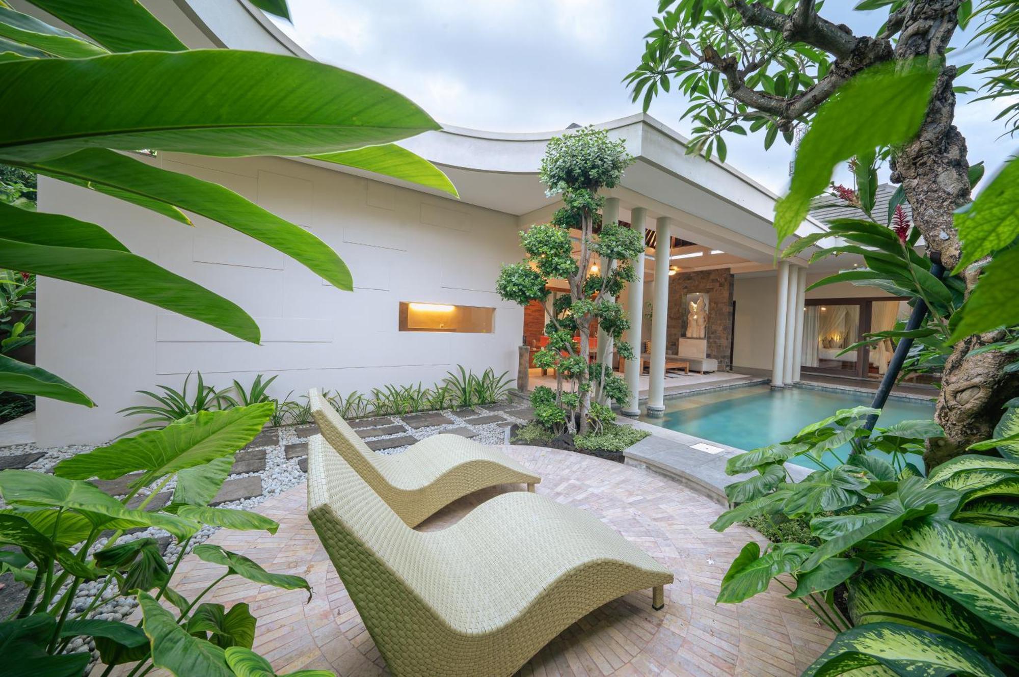 Villa The Kasih &