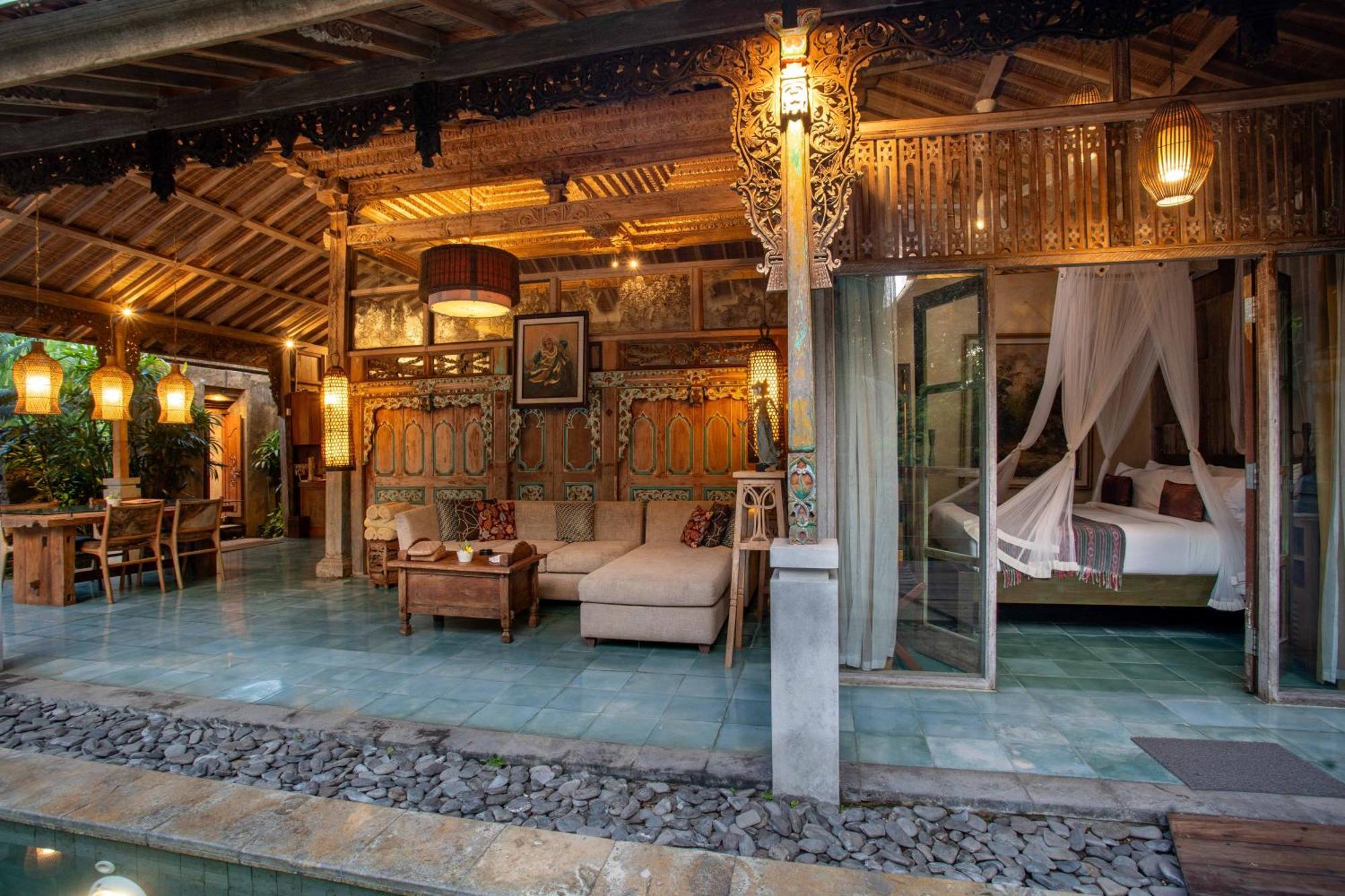 Aryaswara Holiday park 3*