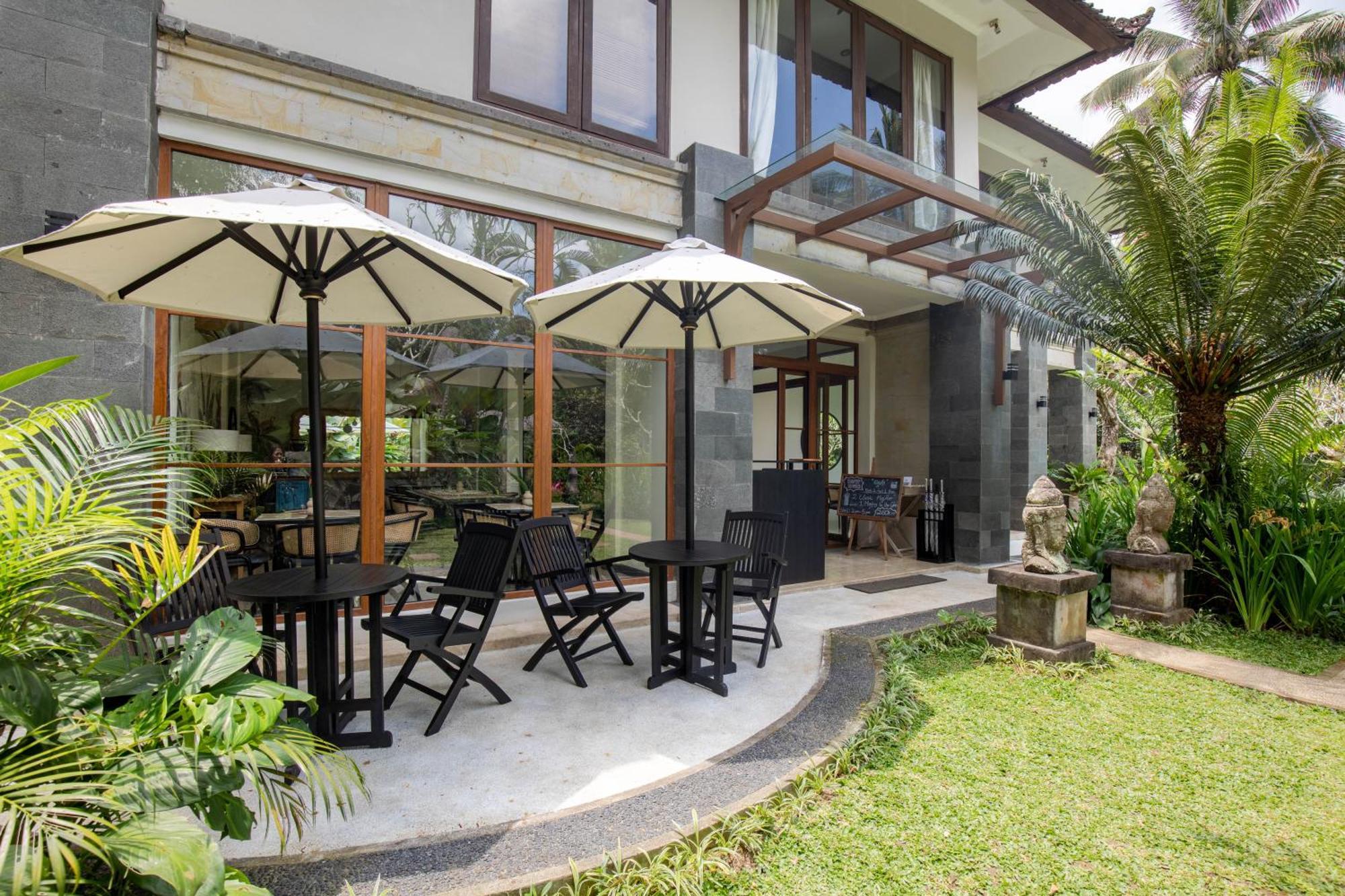 Villa Suara Air Luxury *
