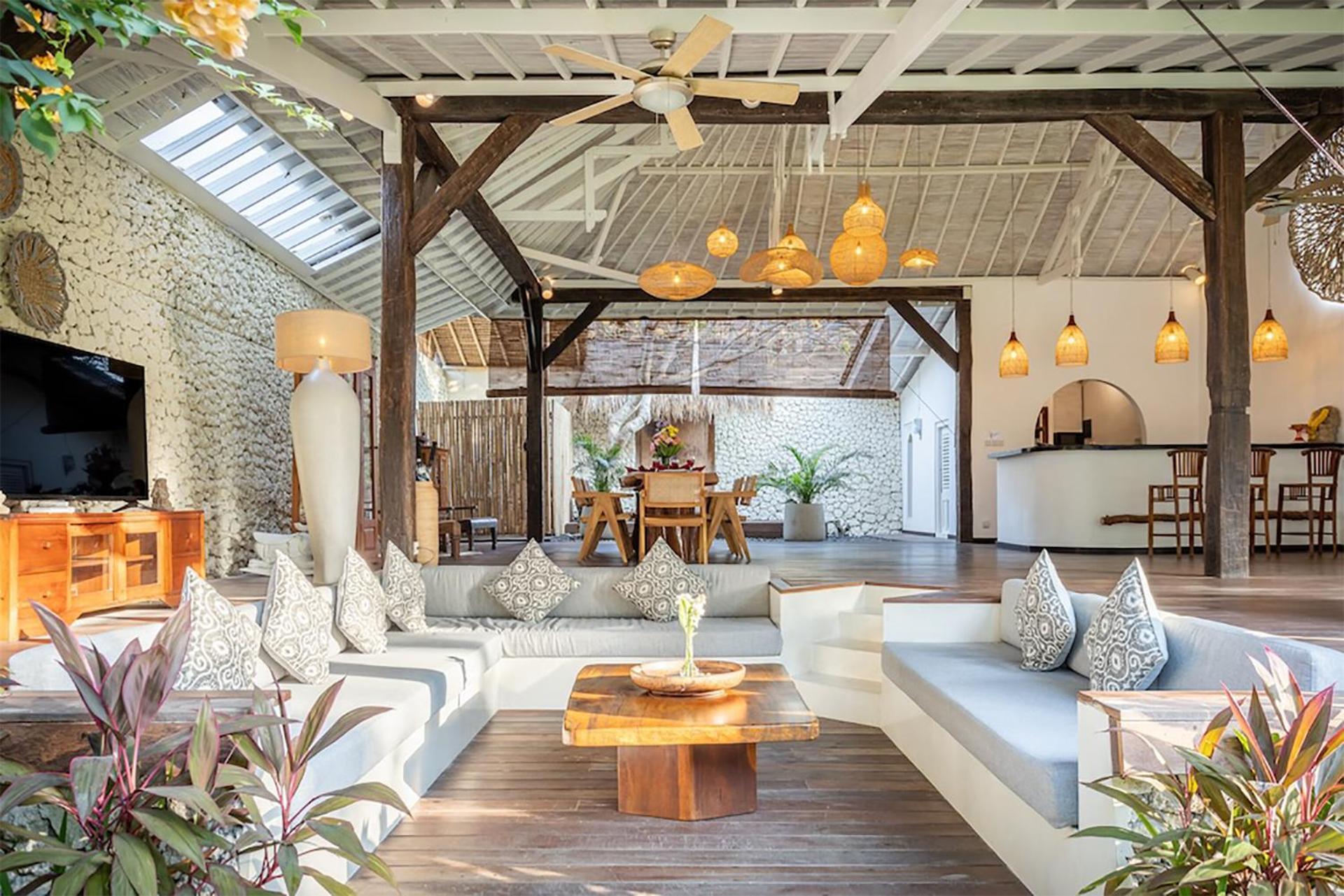 4 Bedroom - Kerobokan Villa