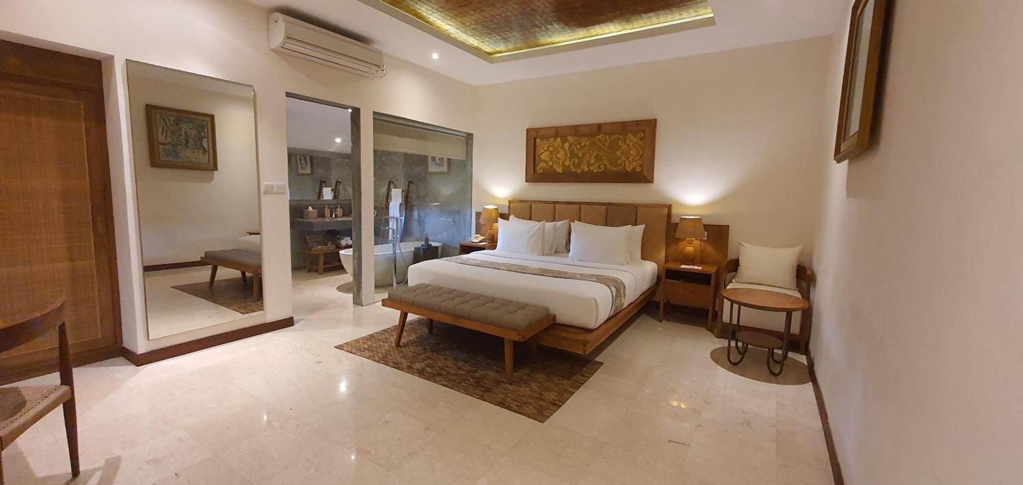 Purana Hotel
