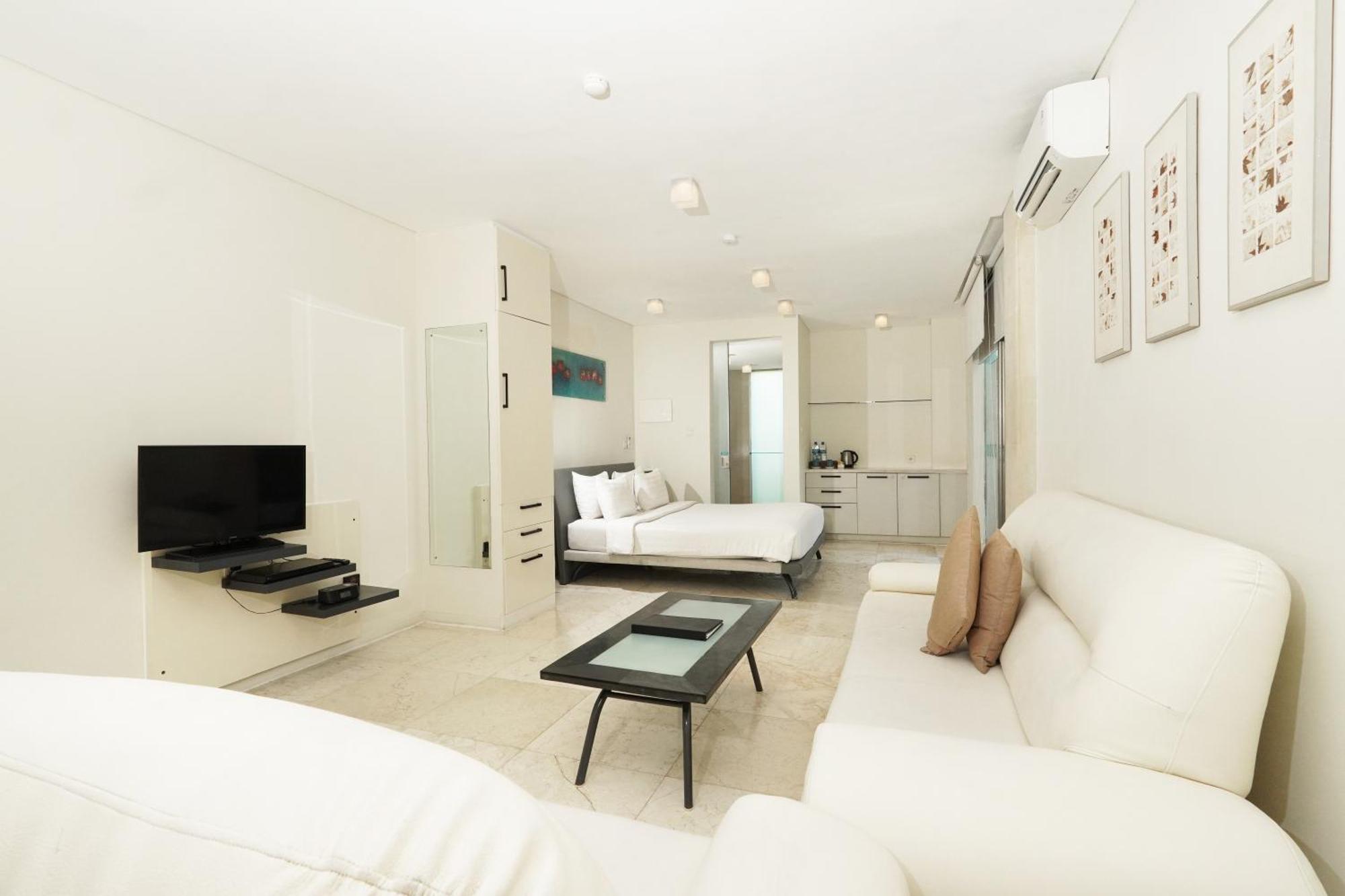 Hotel Furamaxclusive Ocean Beach Seminyak Bali