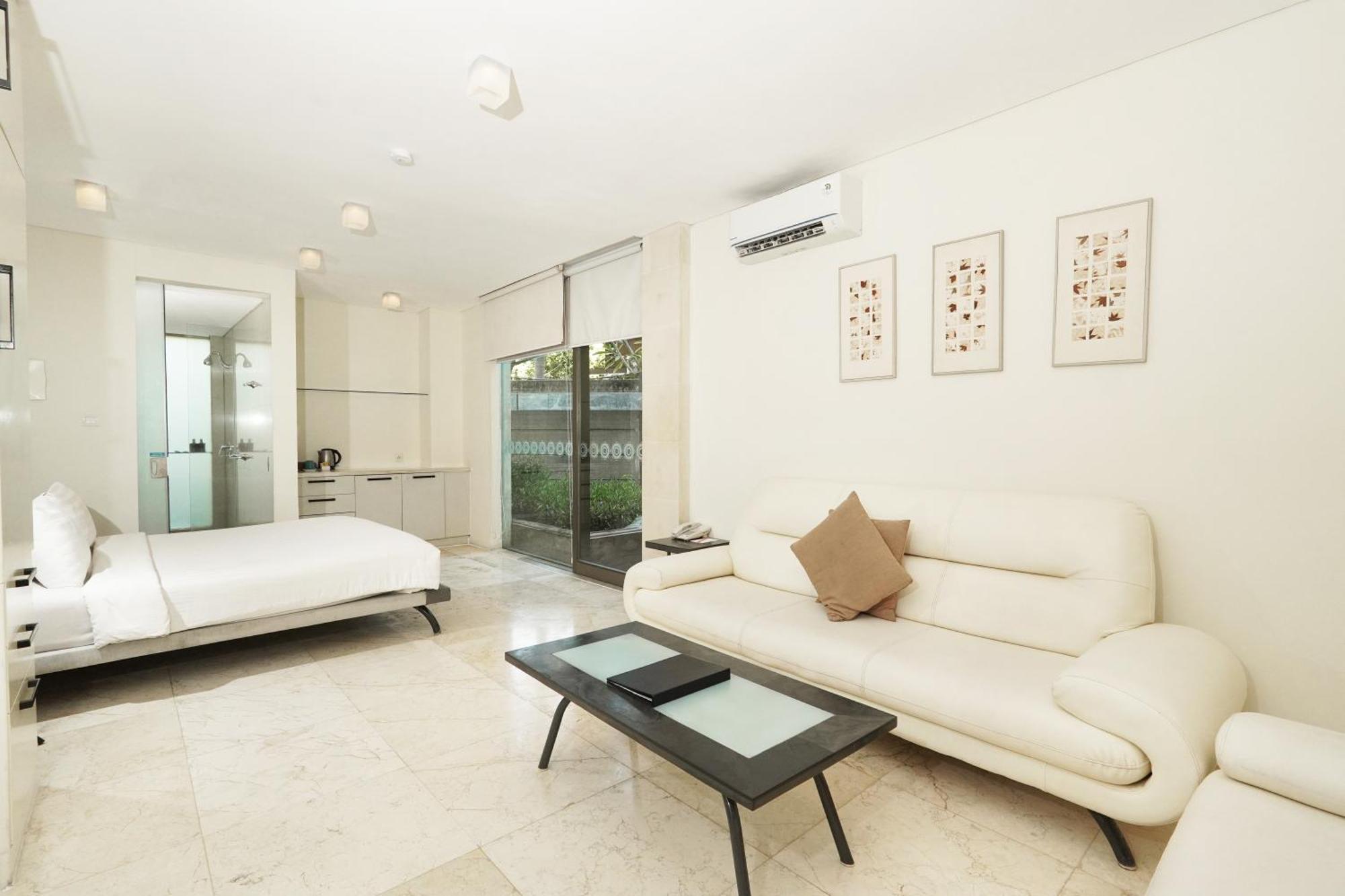 Hotel Furamaxclusive Ocean Beach Seminyak Bali Legian (Bali)