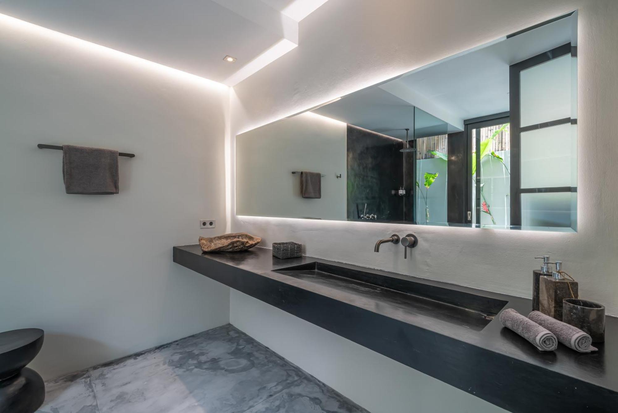 Prana - High End Boutique Style Interior Design 5 Bedroom Canggu (Bali)