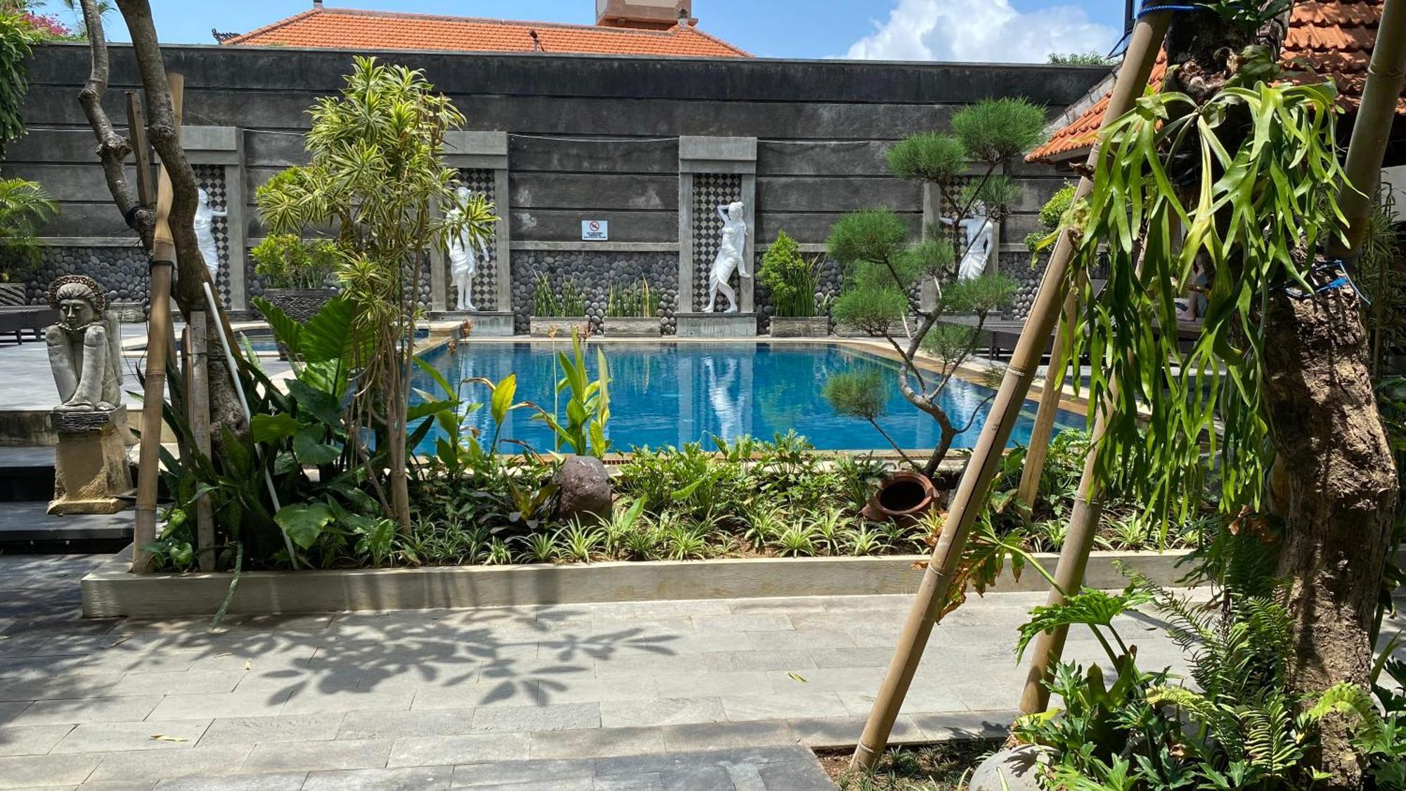 Sandat Legian (Bali)