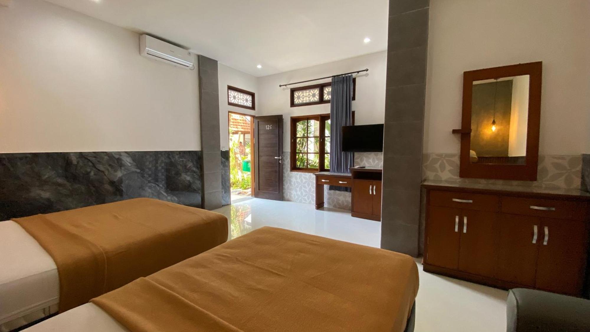 Sandat 3* Legian (Bali)