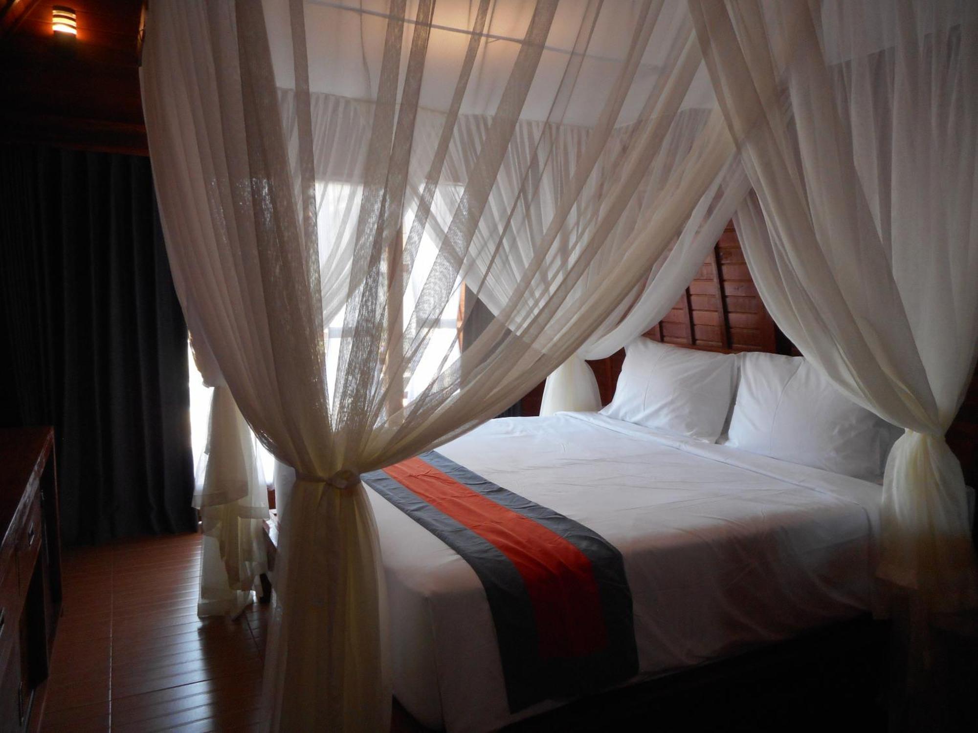 Grand Sinar Indah Hotel 3*