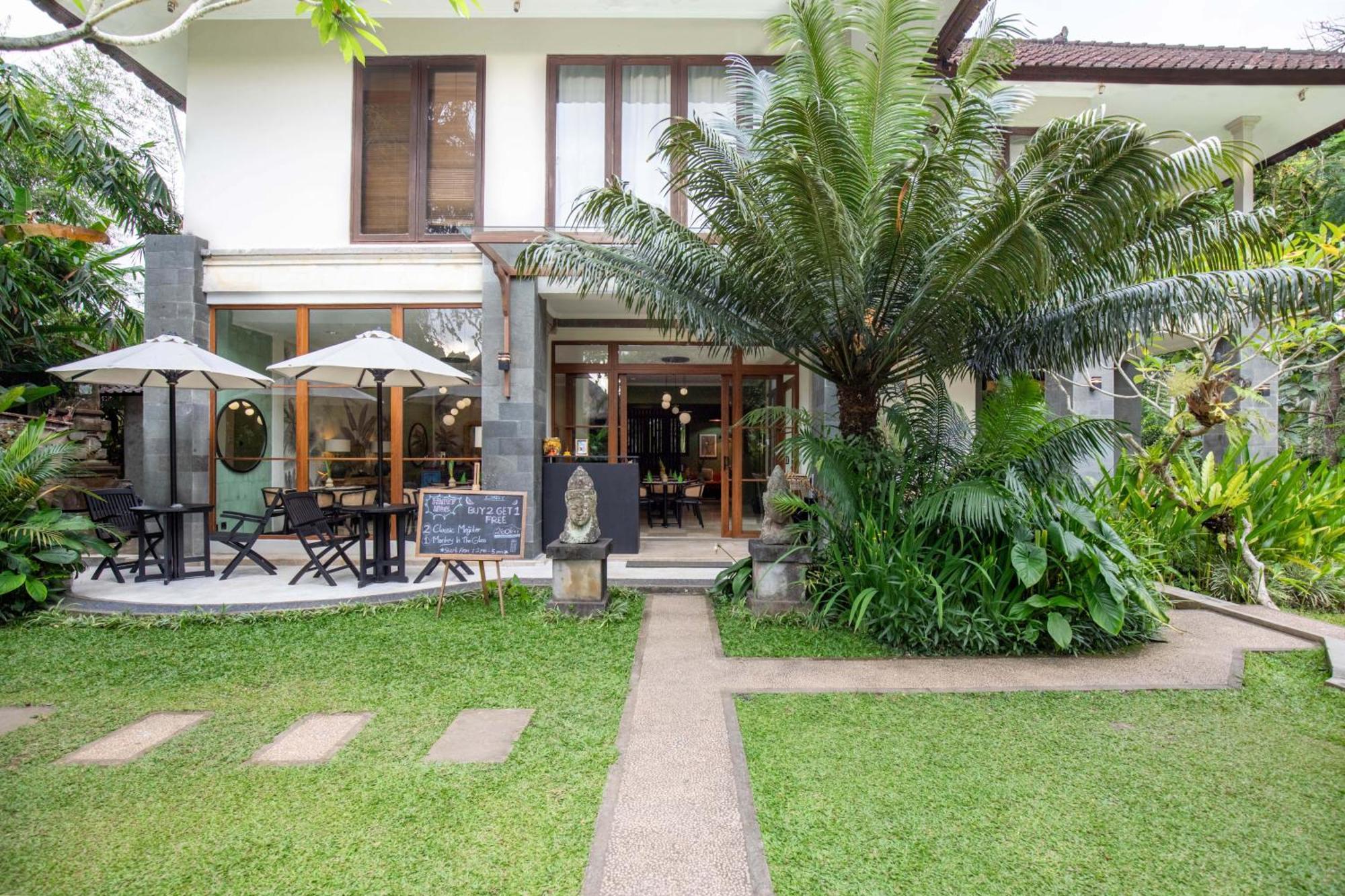 Suara Air Luxury Villa