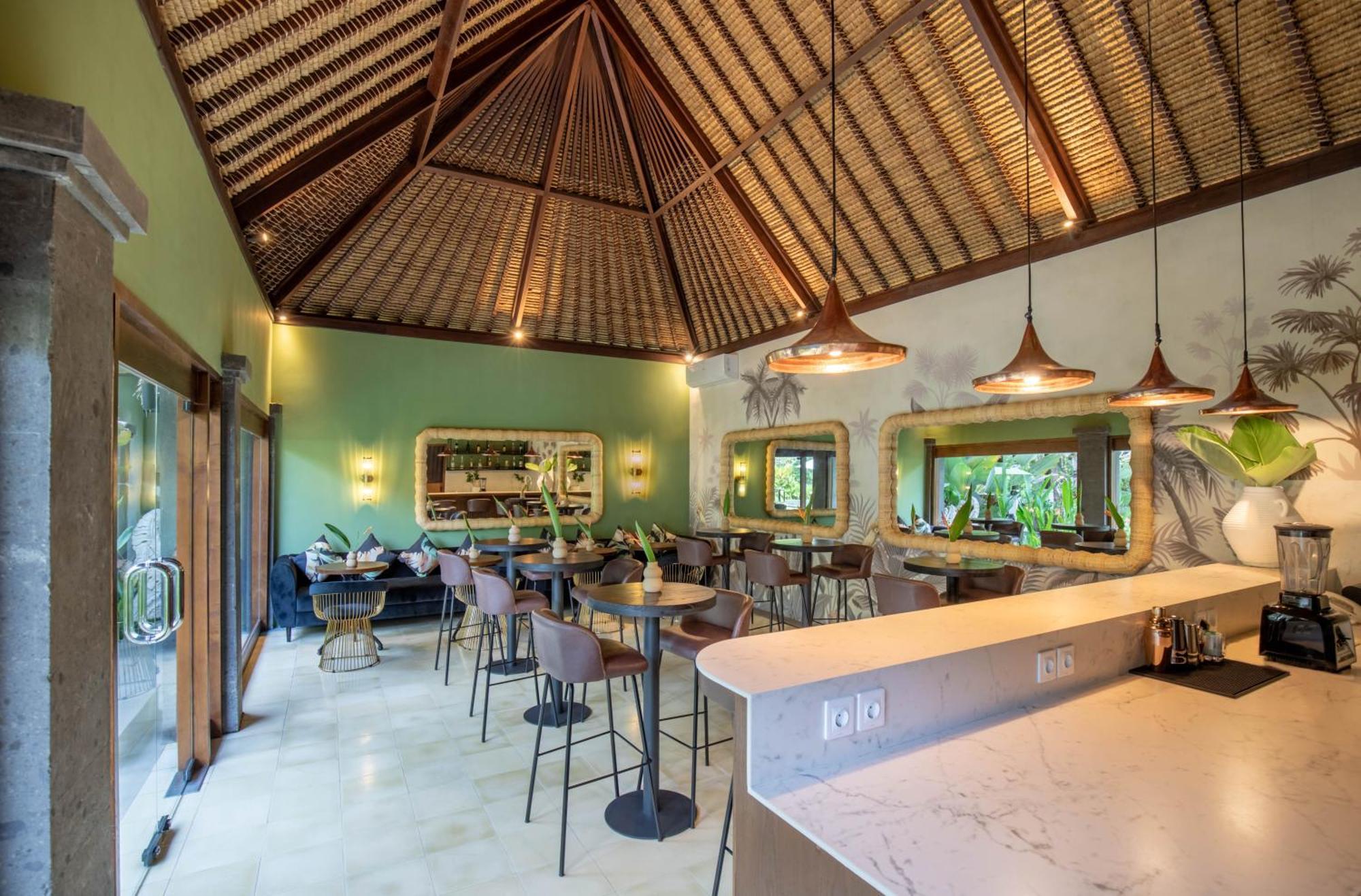 Villa Suara Air Luxury *