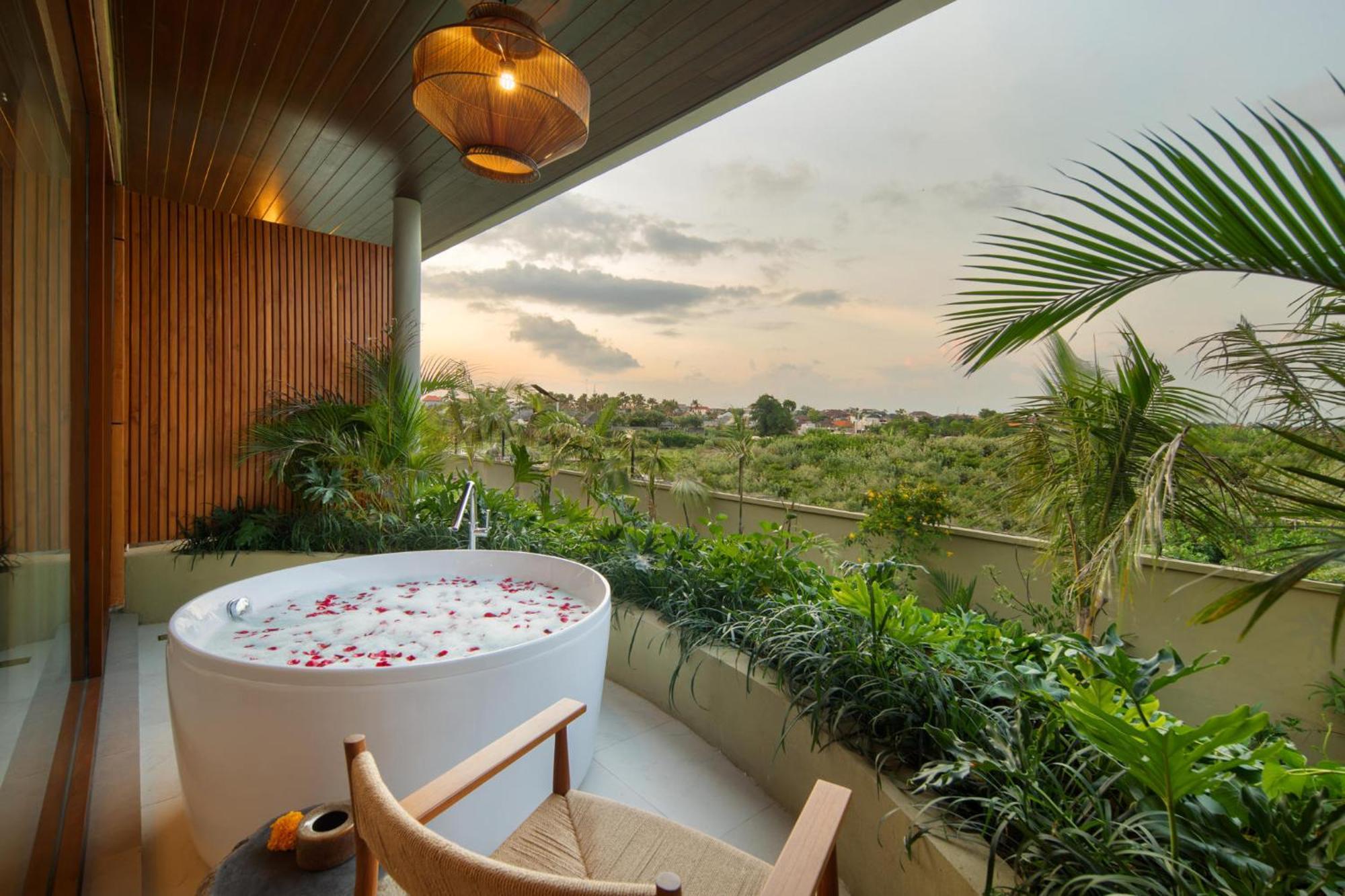 Sini Vie Luxury & By Ini Vie Hospitality (adults Only)