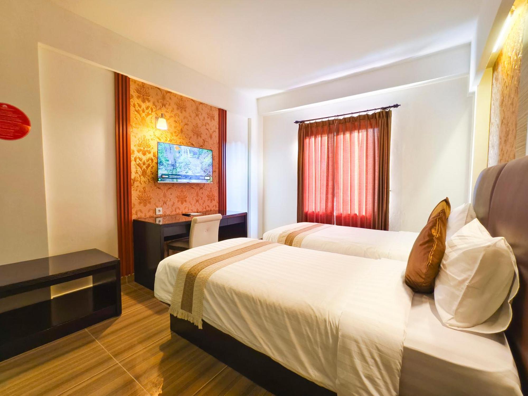 The Tandibayang & Hotel