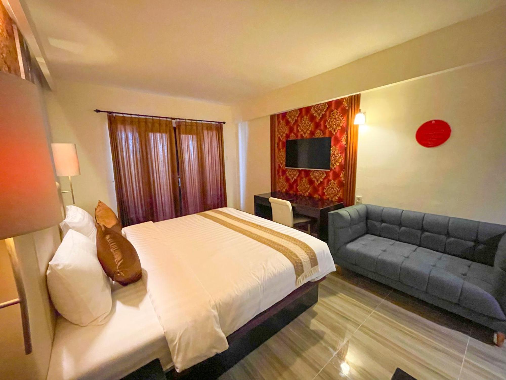 The Tandibayang & Hotel 3*