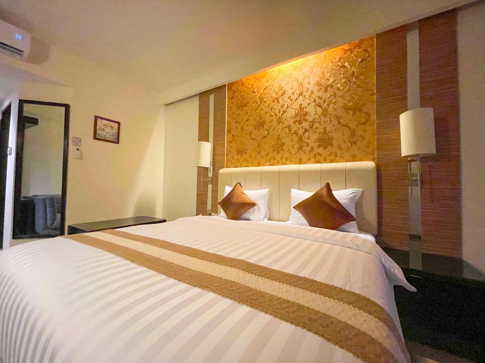 The Tandibayang & Hotel Badung (Bali)